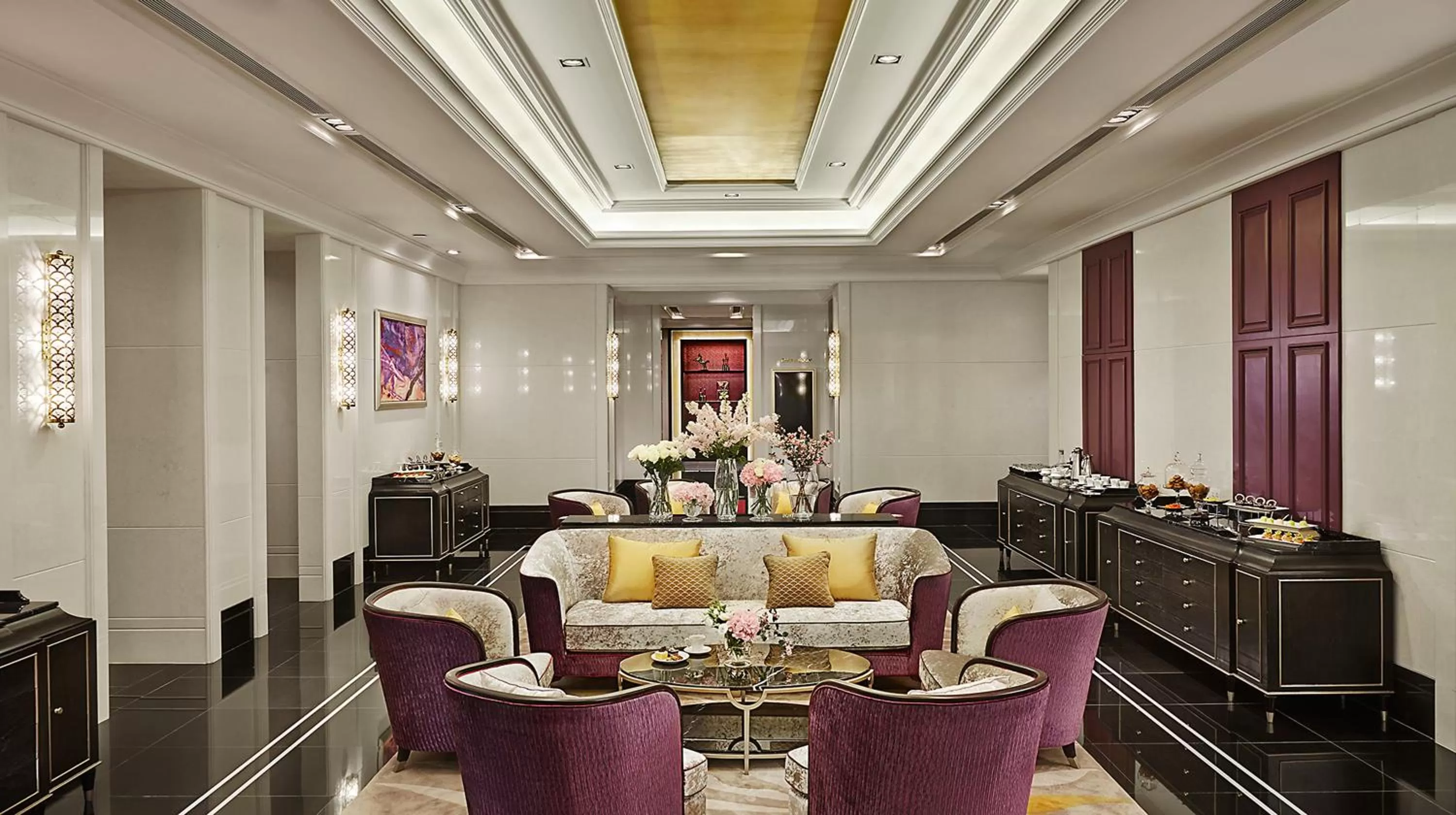 Business facilities in Grande Centre Point Sukhumvit 55 Thong Lo