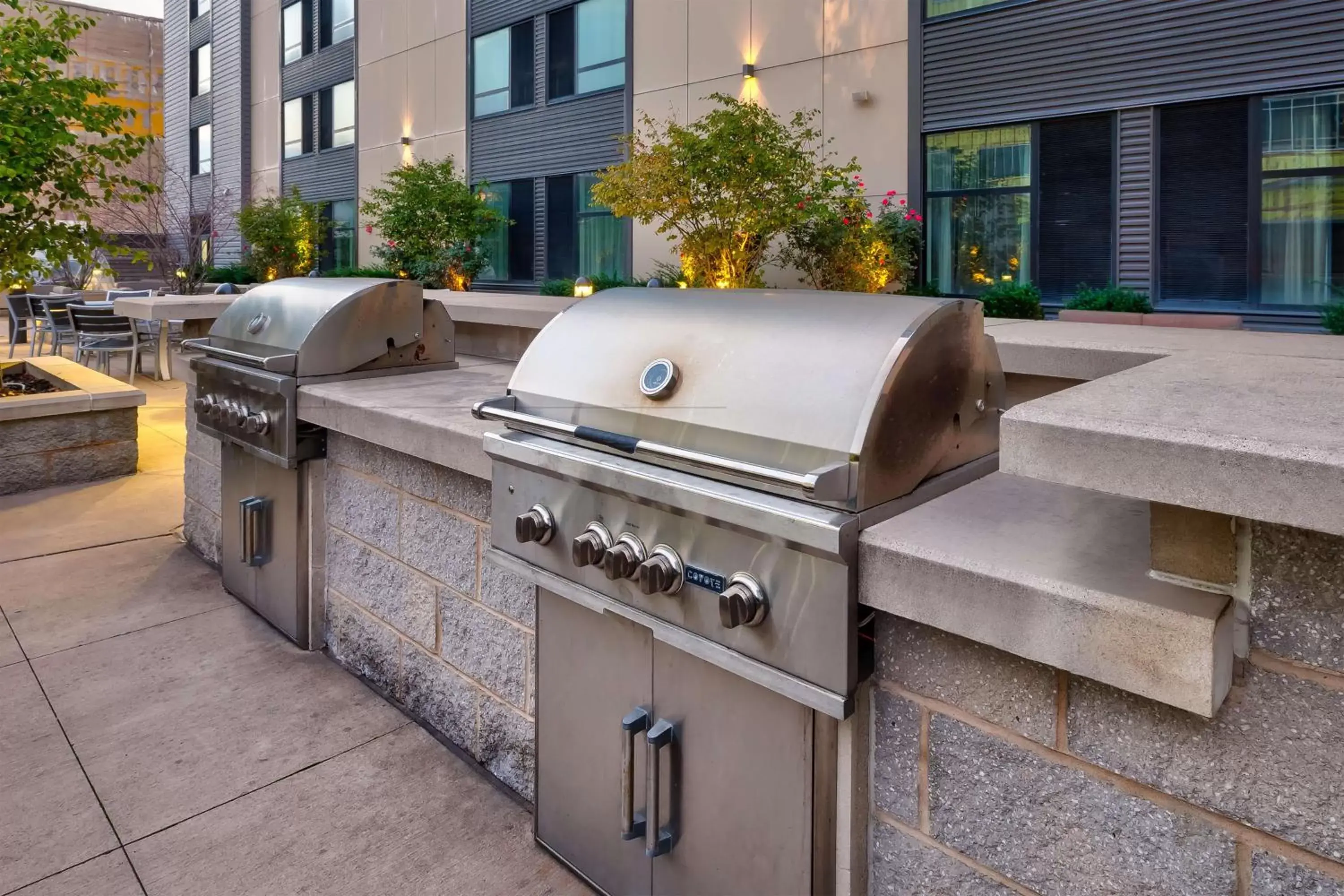 Patio, BBQ Facilities in Homewood Suites by Hilton Pittsburgh Downtown