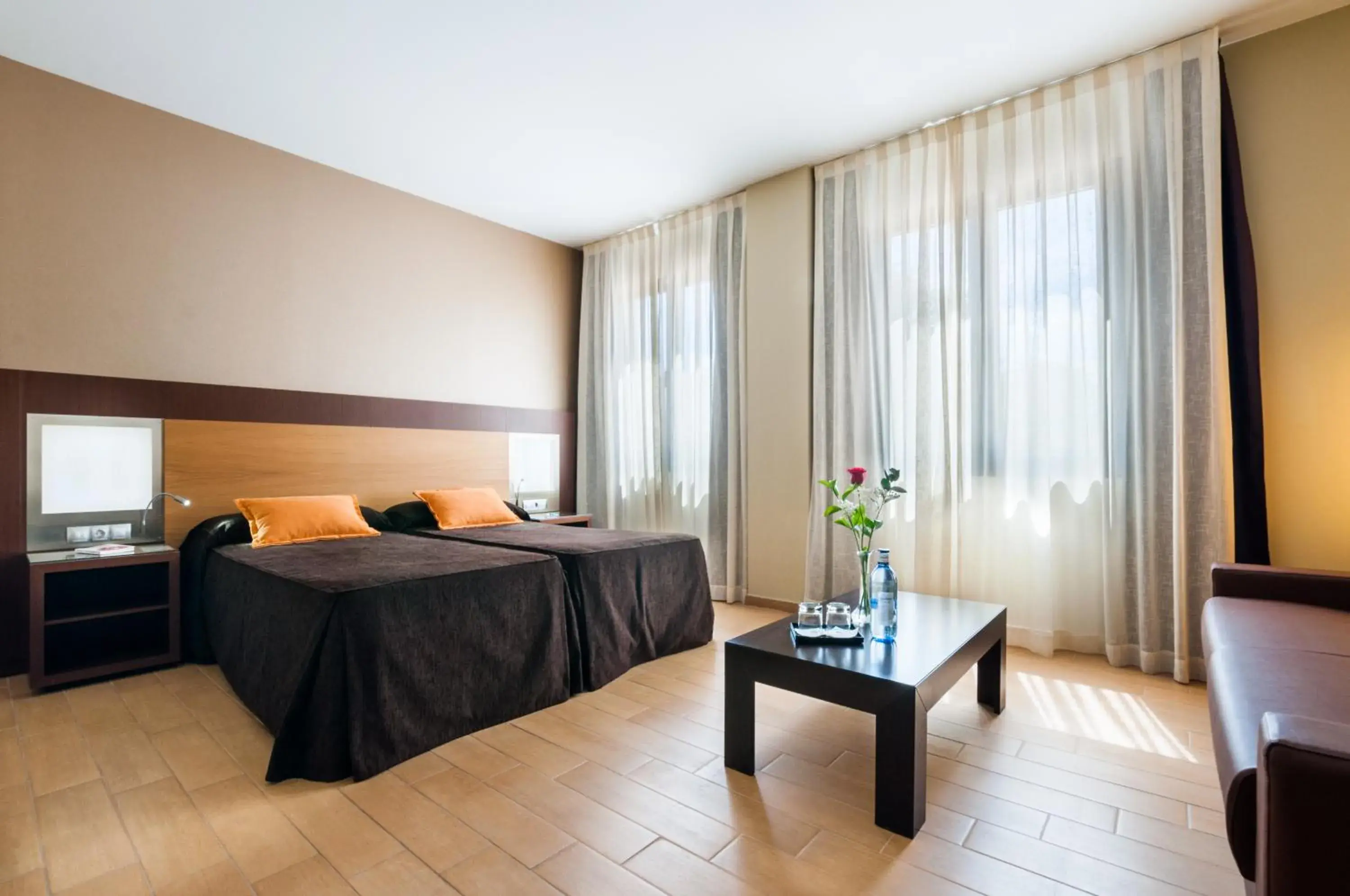 Bedroom, Bed in Hotel Ciudad de Alcañiz