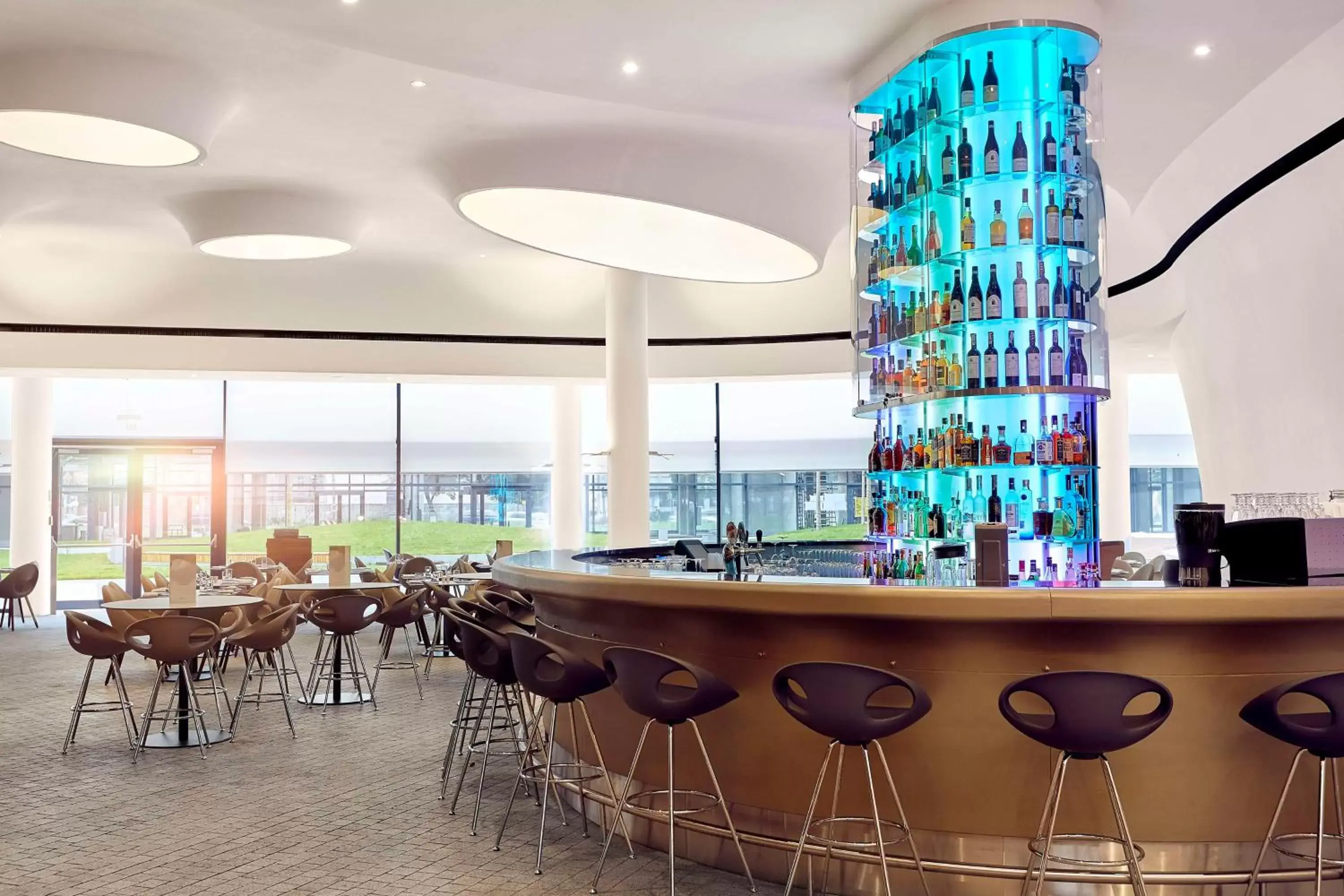 Lounge or bar, Lounge/Bar in DoubleTree by Hilton Wroclaw