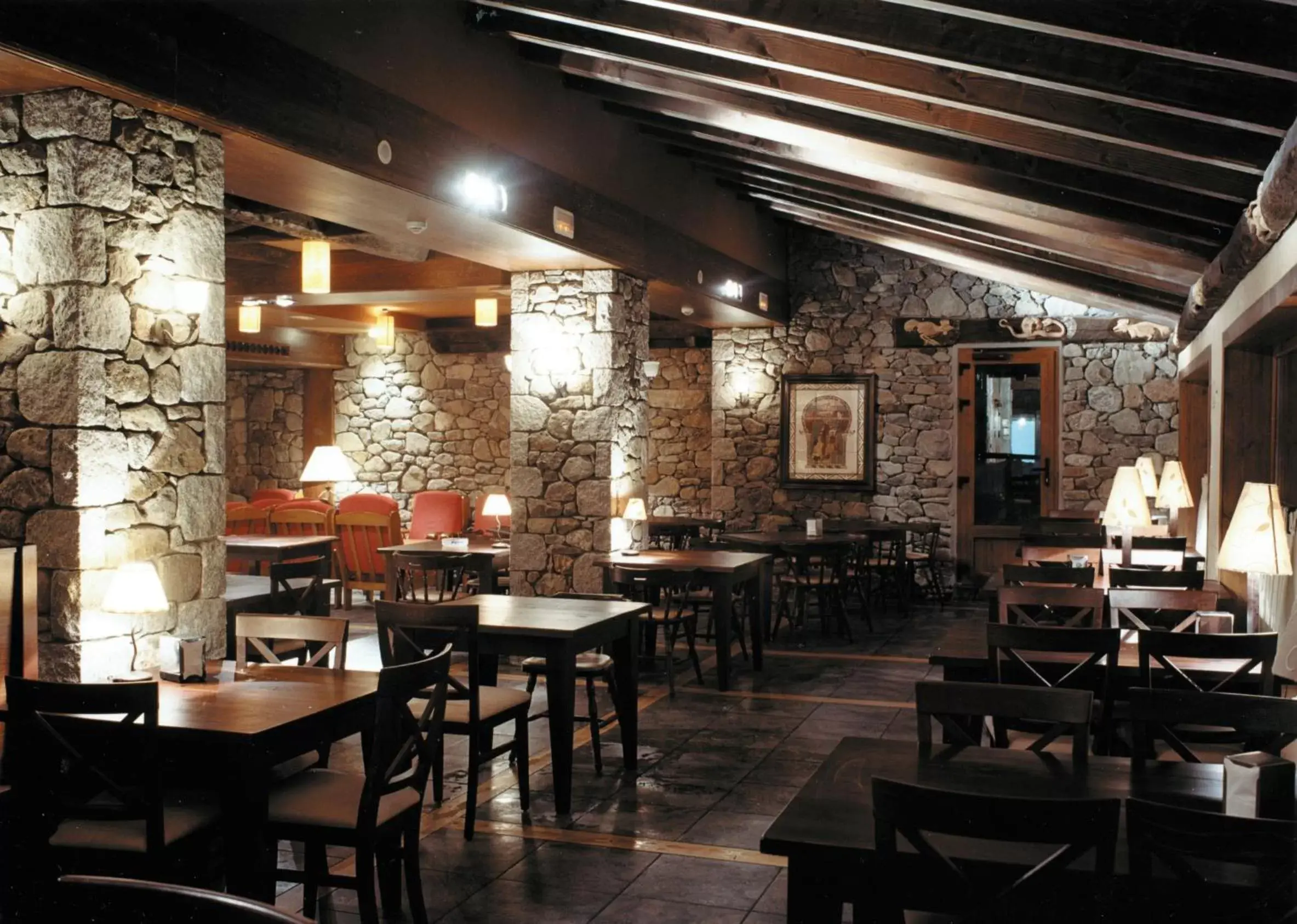 Restaurant/places to eat in Hotel Hospital de Benasque Restaurant/places to eat in Hotel Hospital de Benasque