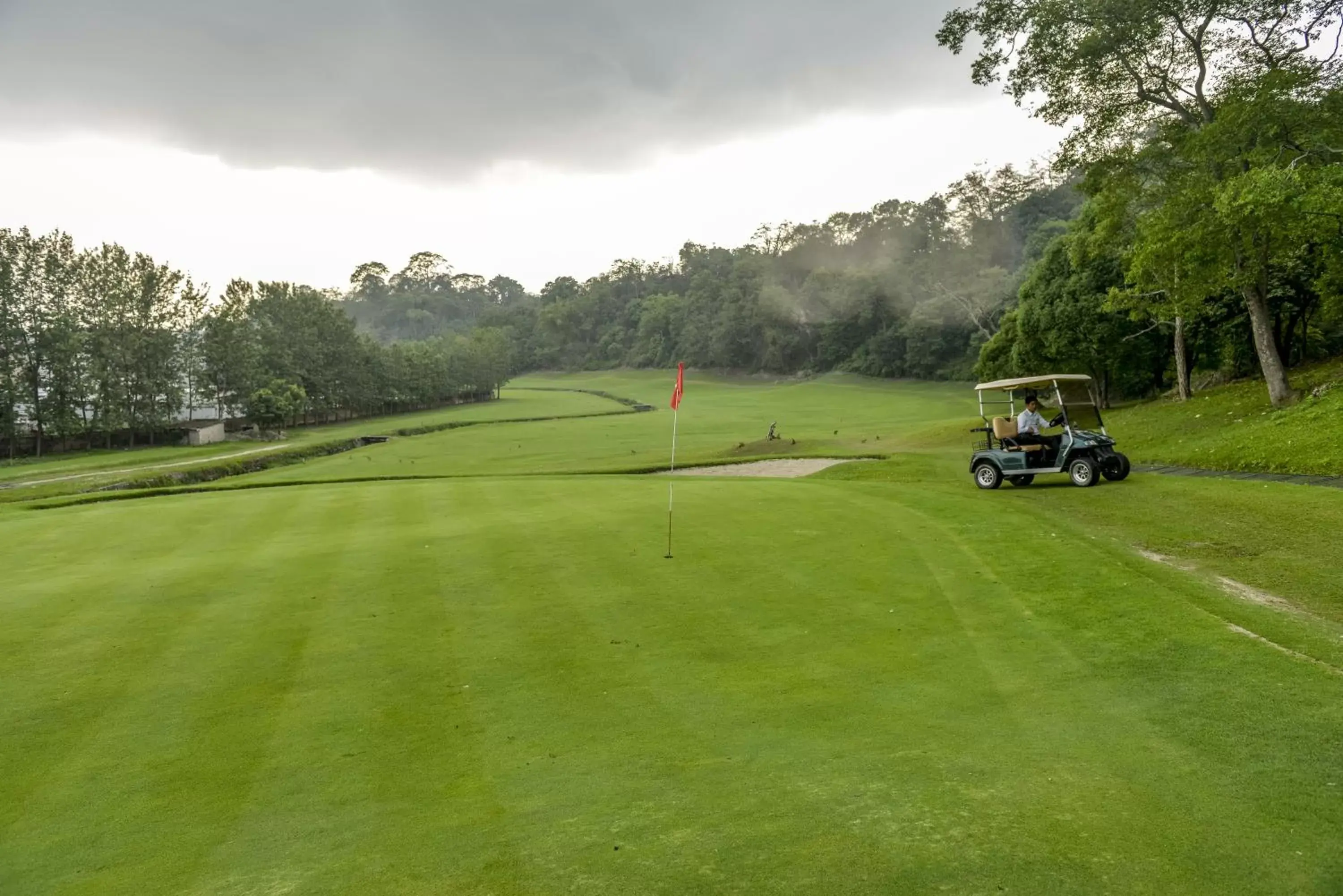 Golfcourse, Golf in Gokarna Forest Resort