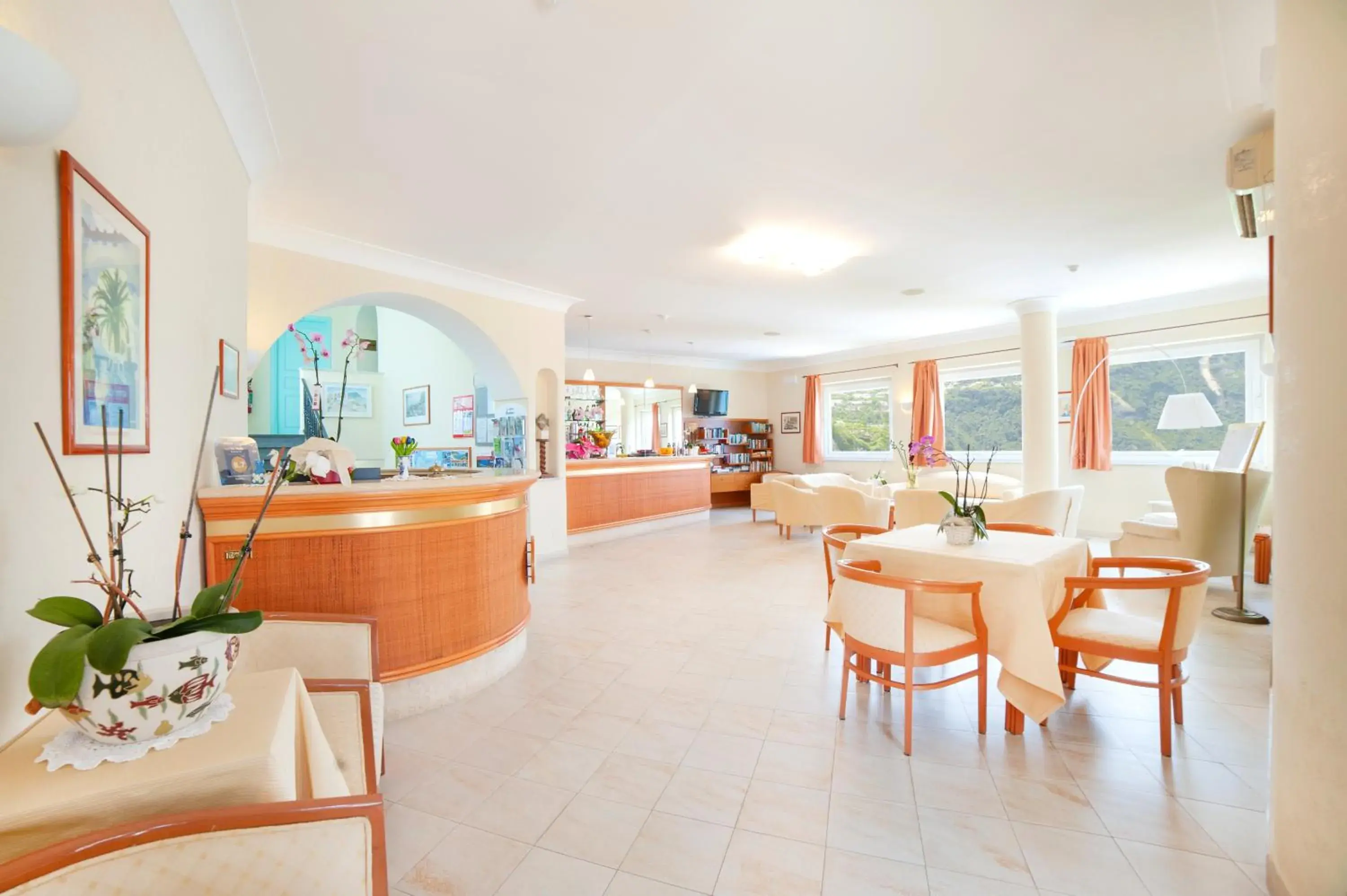 Lobby or reception, Restaurant/Places to Eat in Hotel Capizzo