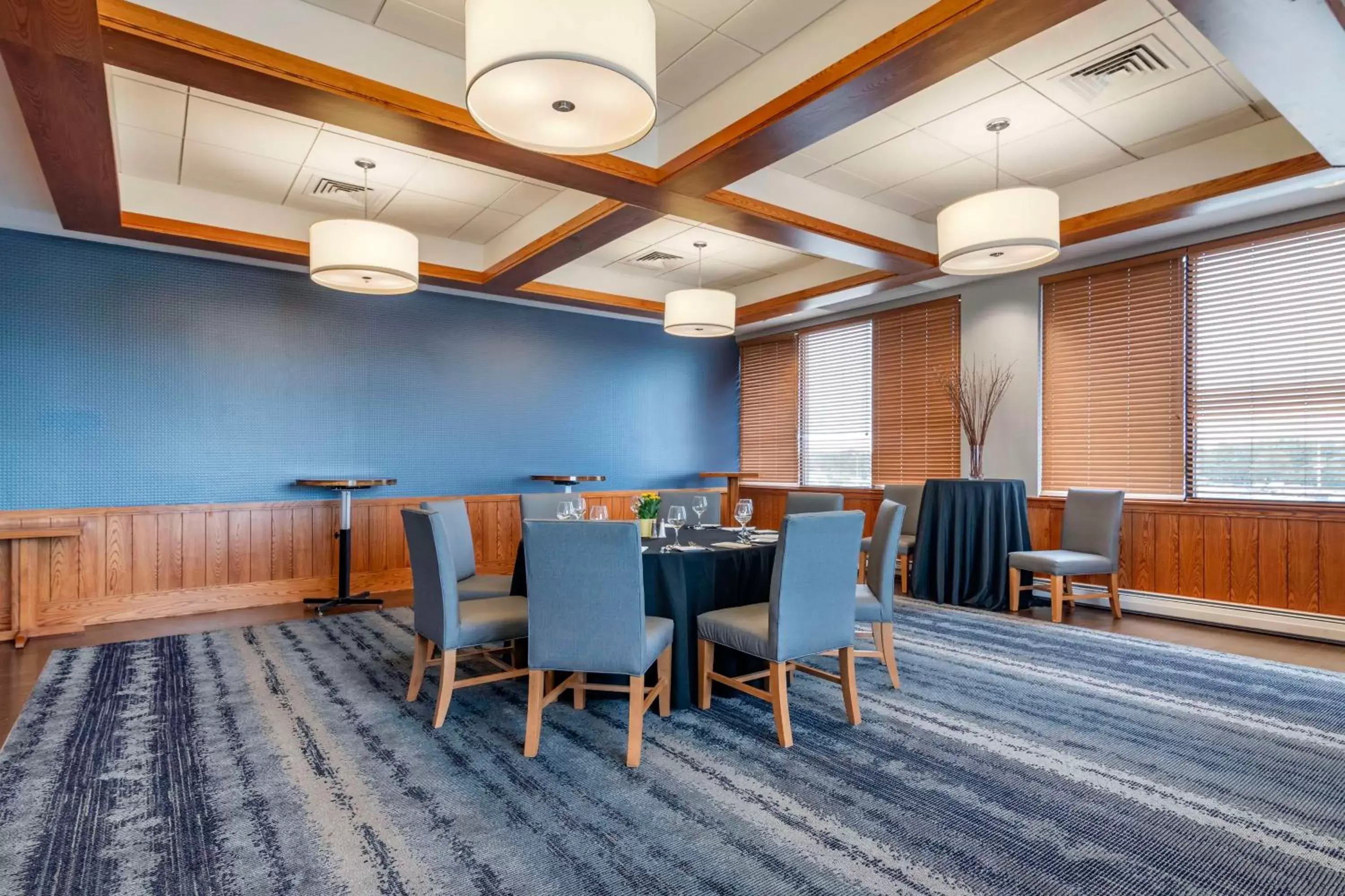Meeting/conference room in Bangor Aviator Hotel BW Premier Collection