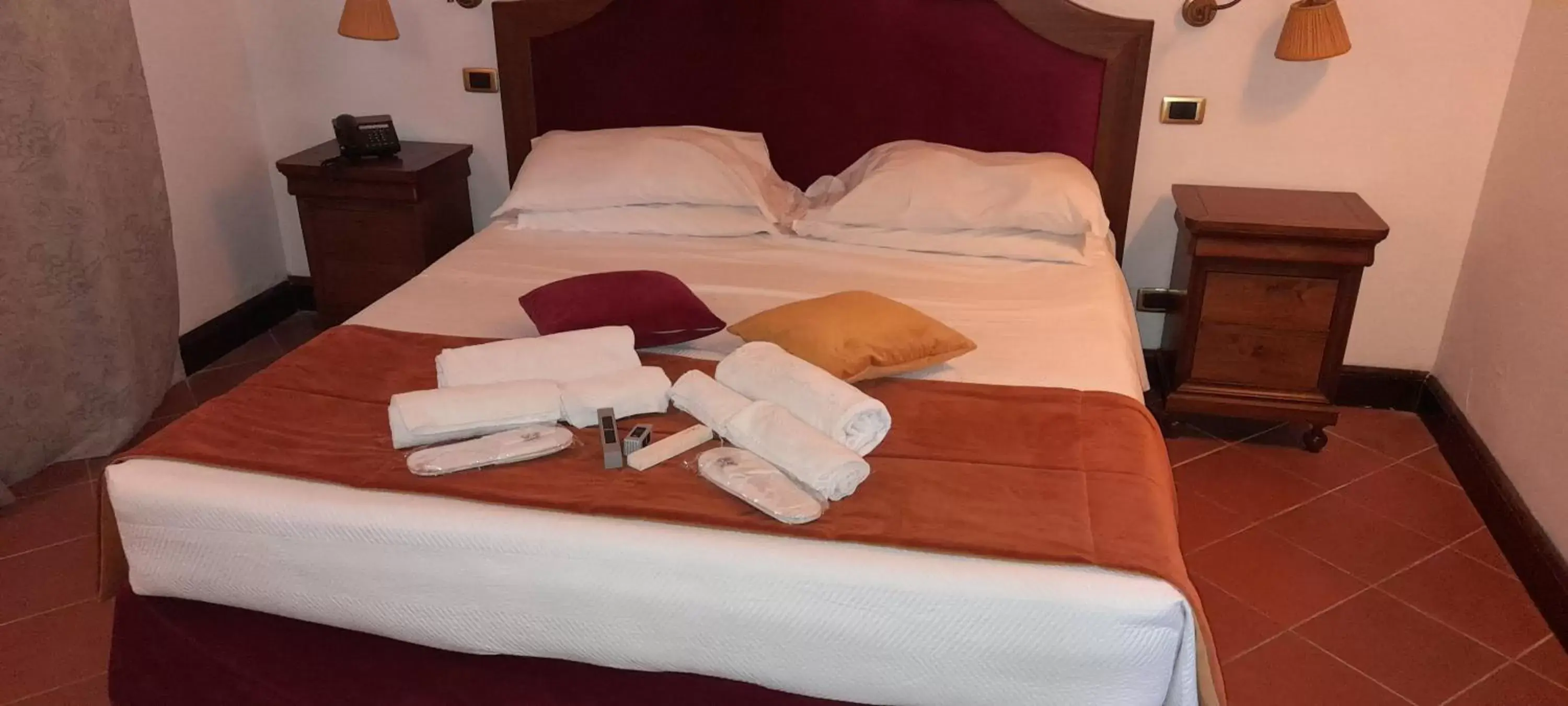Bed in Hotel Villa Lampedusa