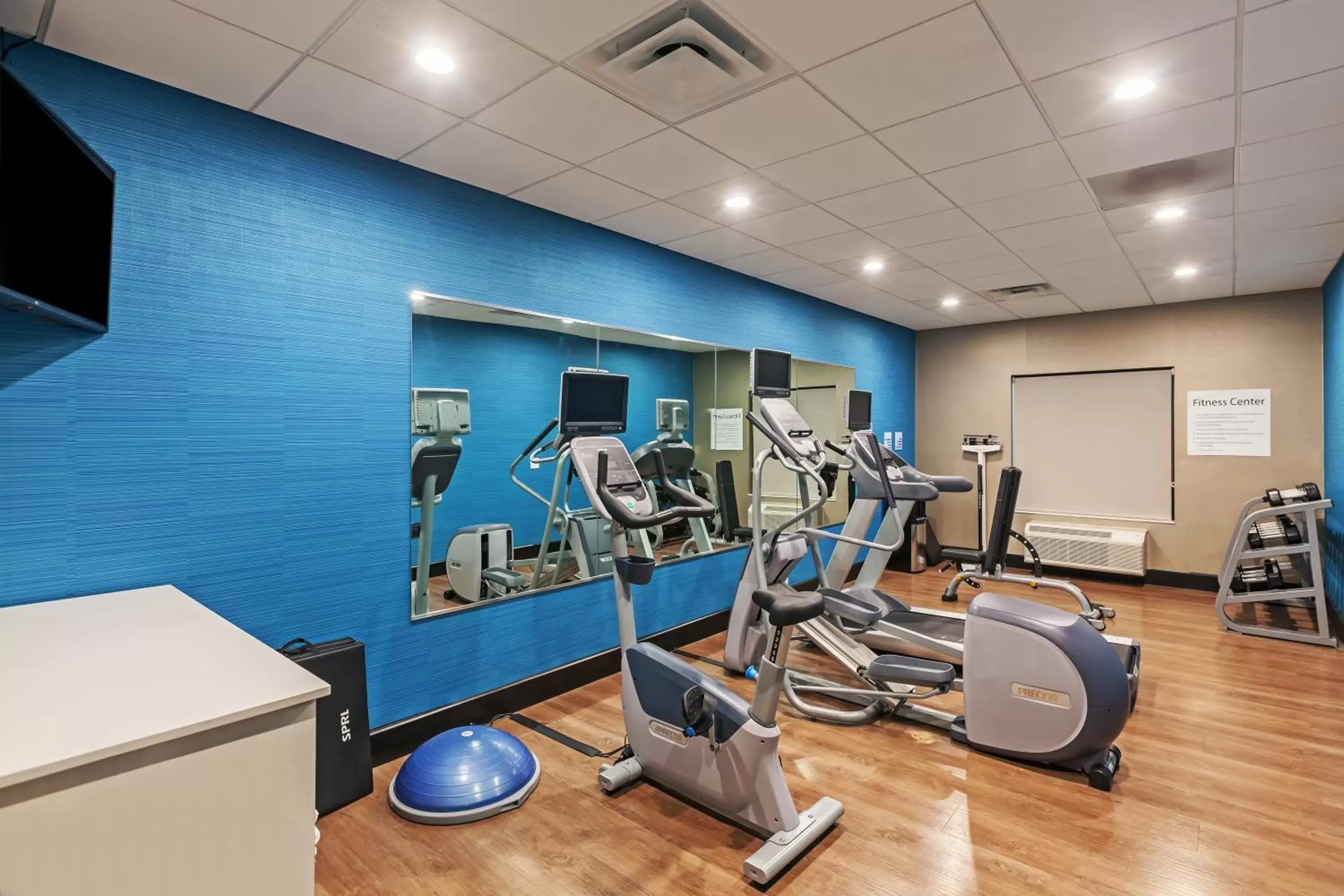 Fitness centre/facilities, Fitness Center/Facilities in Holiday Inn Express & Suites Perryton, an IHG Hotel