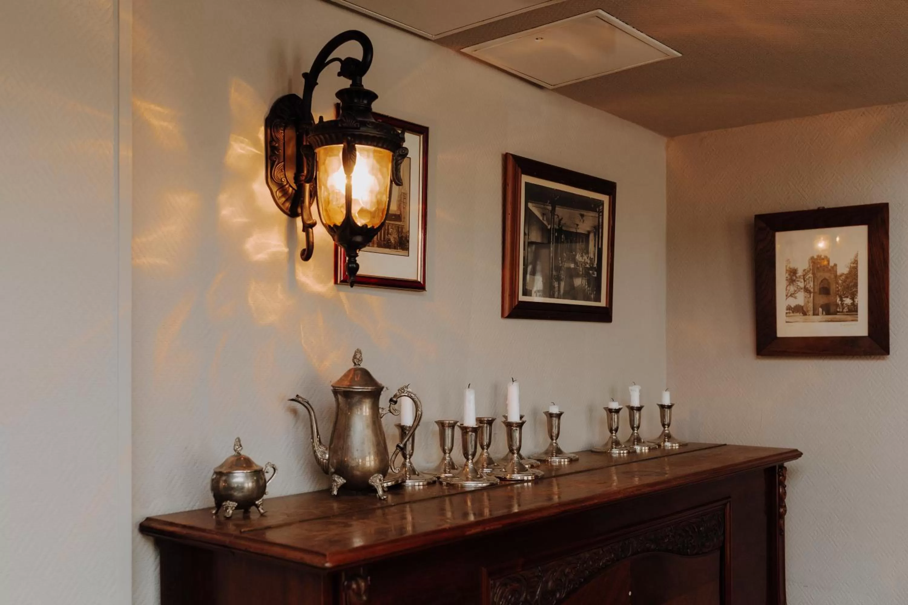 Restaurant/places to eat in Hotel Schwarzer Adler Stendal