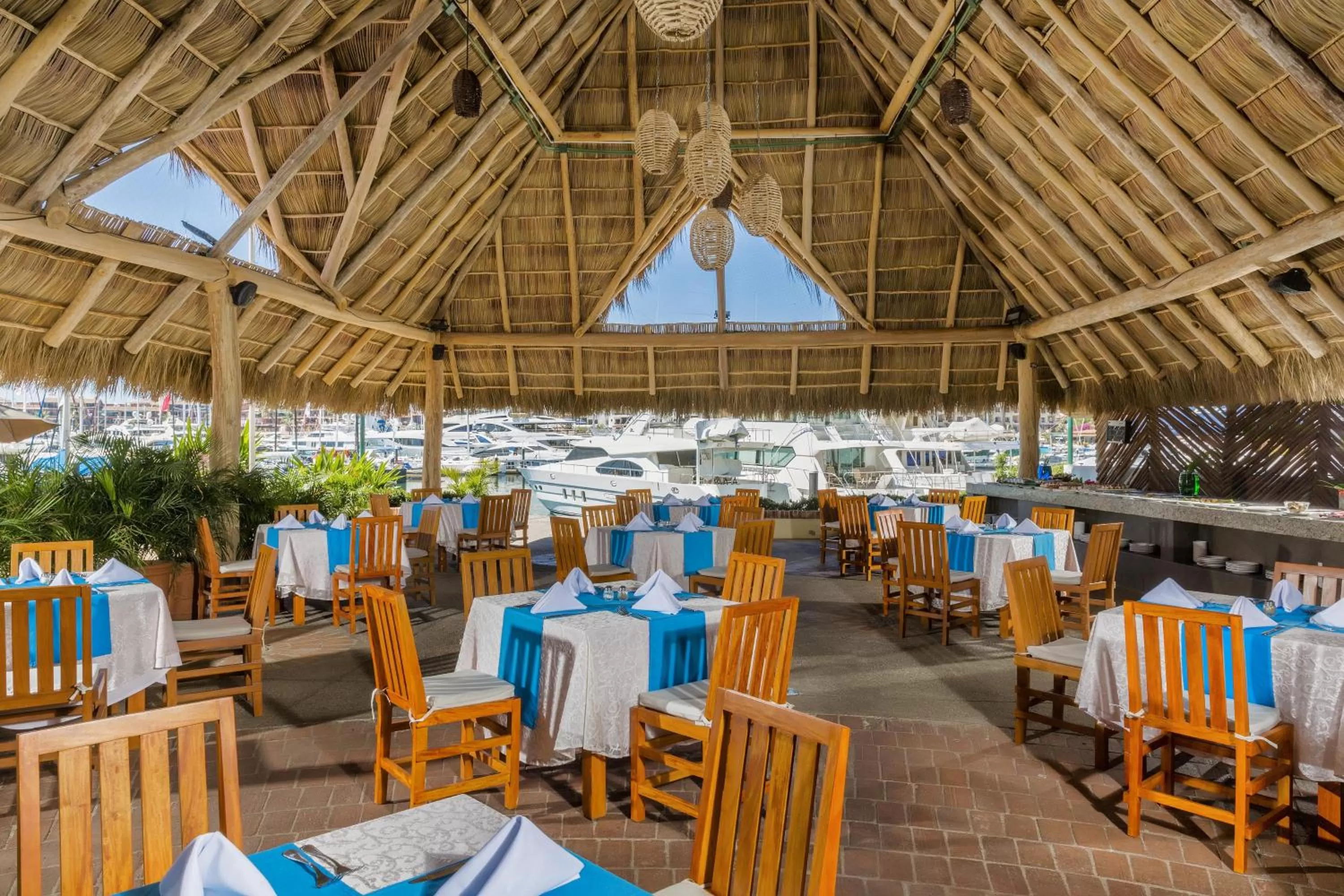 Restaurant/places to eat in Flamingo Vallarta Hotel & Marina