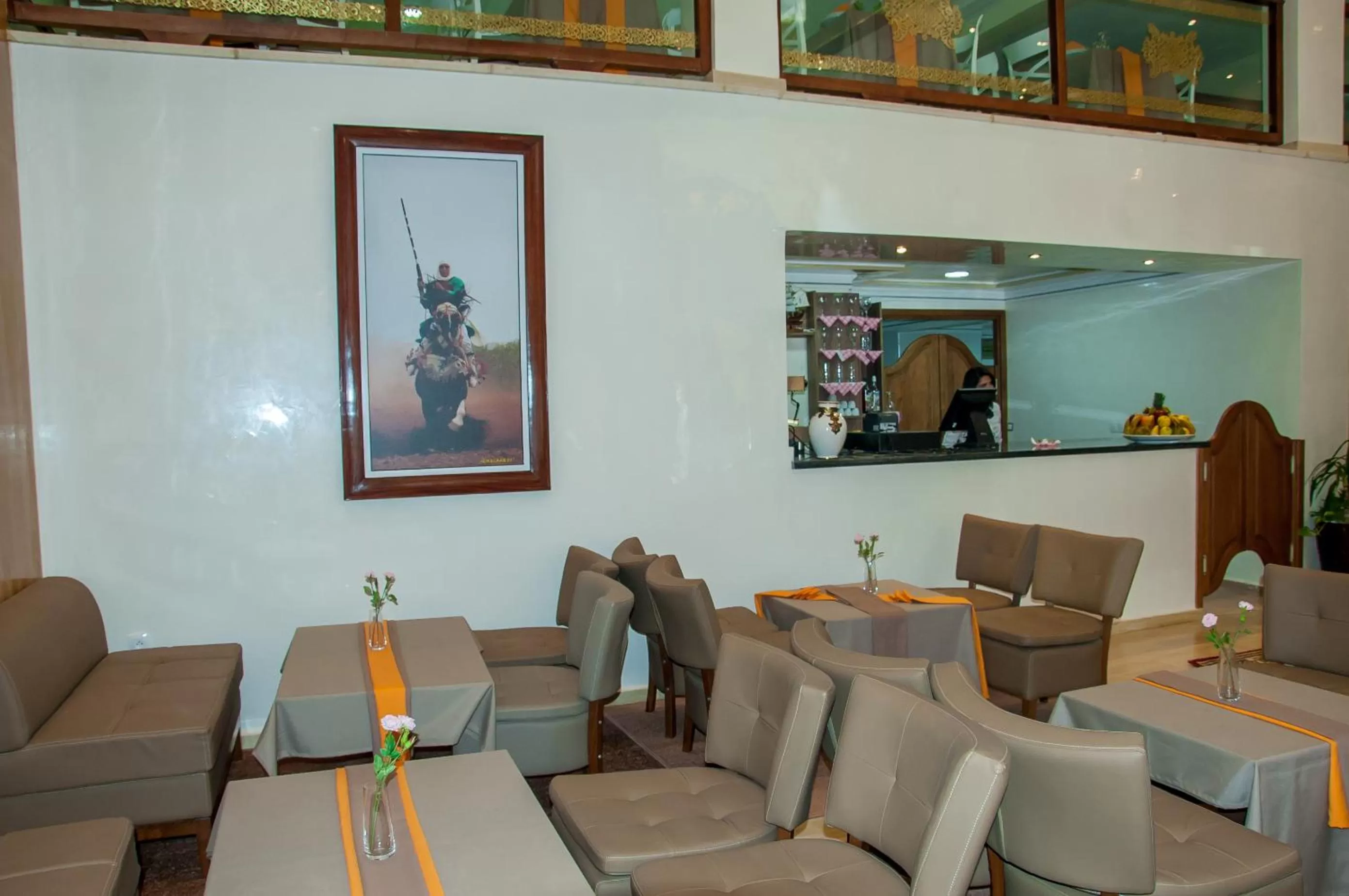 Lounge/Bar in Sania Hotel