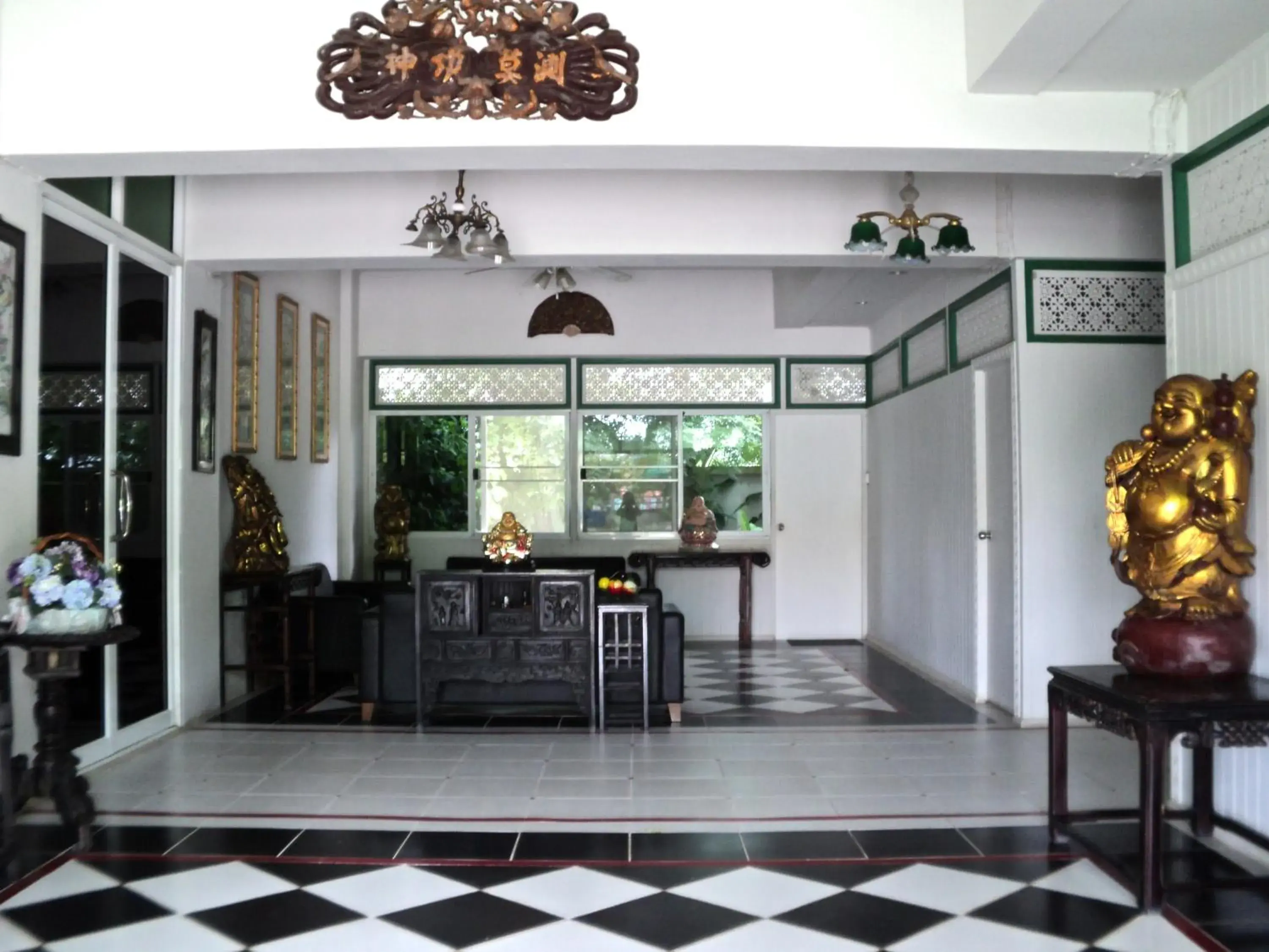 Lobby or reception in Chomdao Hotel