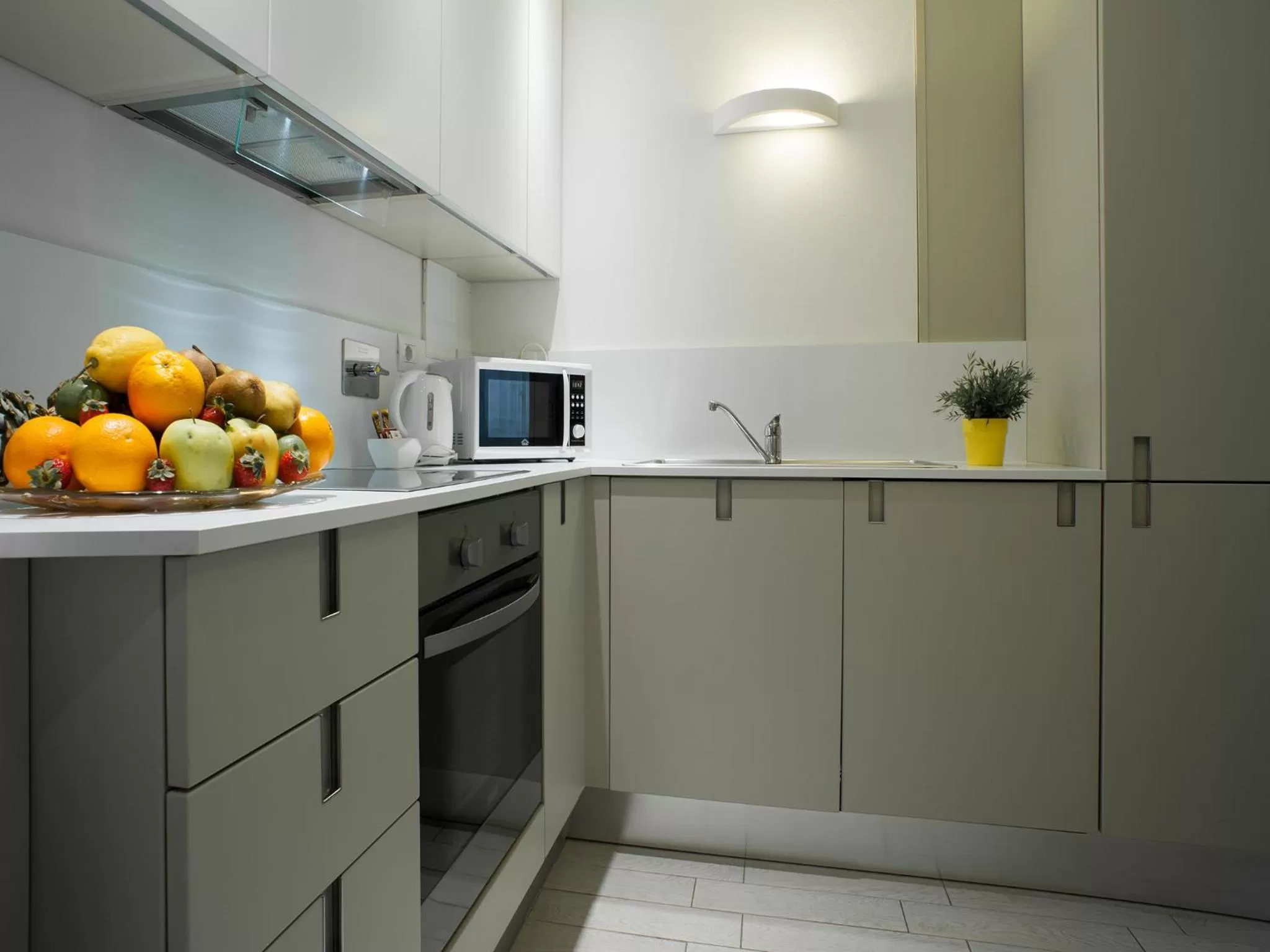 Coffee/tea facilities in La Farina Apartments