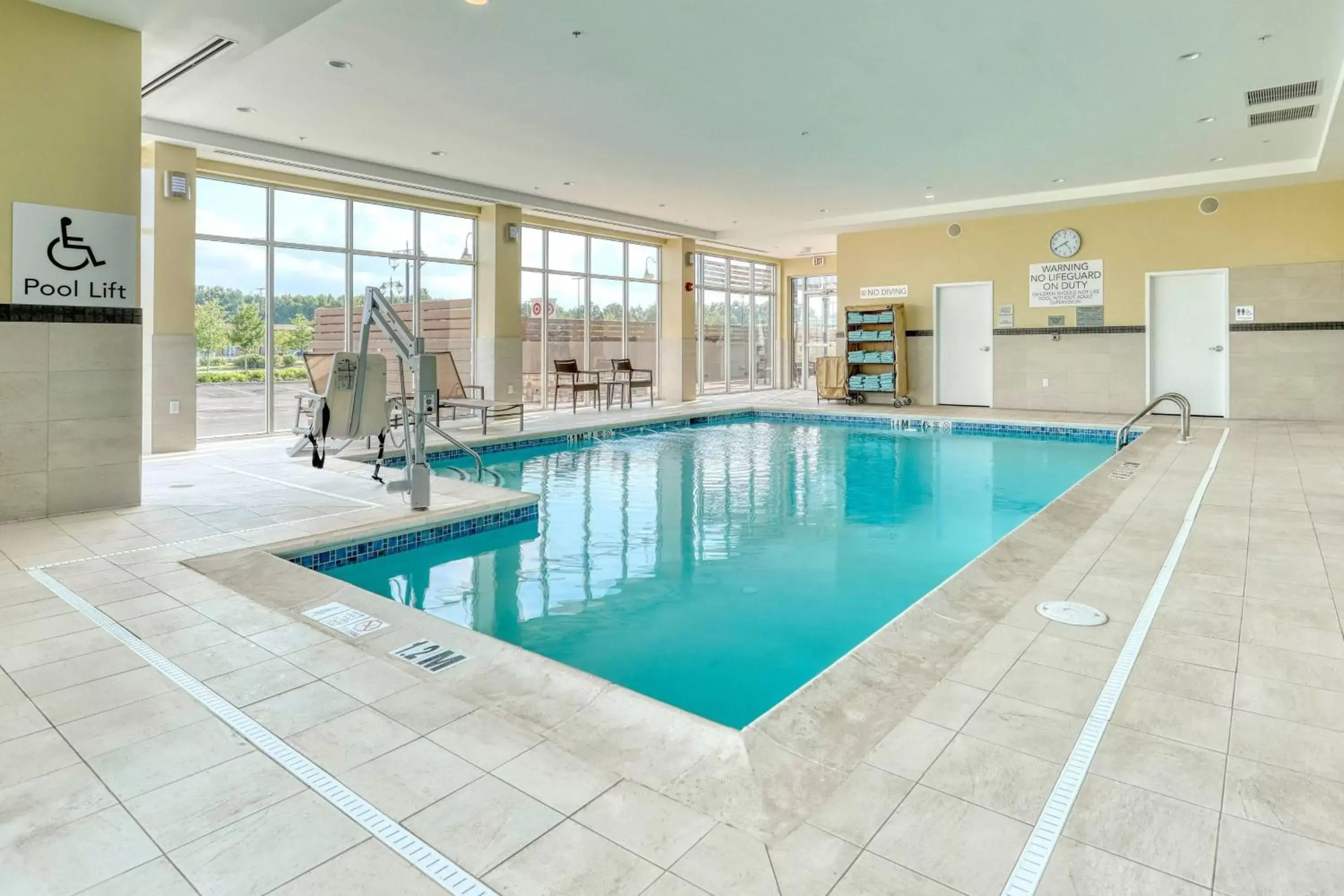 Swimming Pool in Courtyard by Marriott North Brunswick