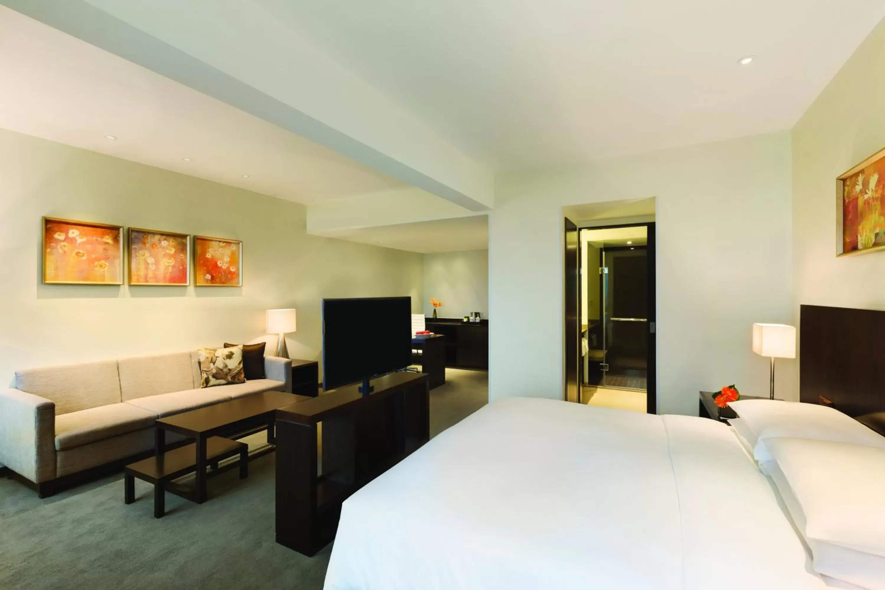 Photo of the whole room, Bed in Hyatt Place Shenzhen Dongmen Photo of the whole room, Bed in Hyatt Place Shenzhen Dongmen