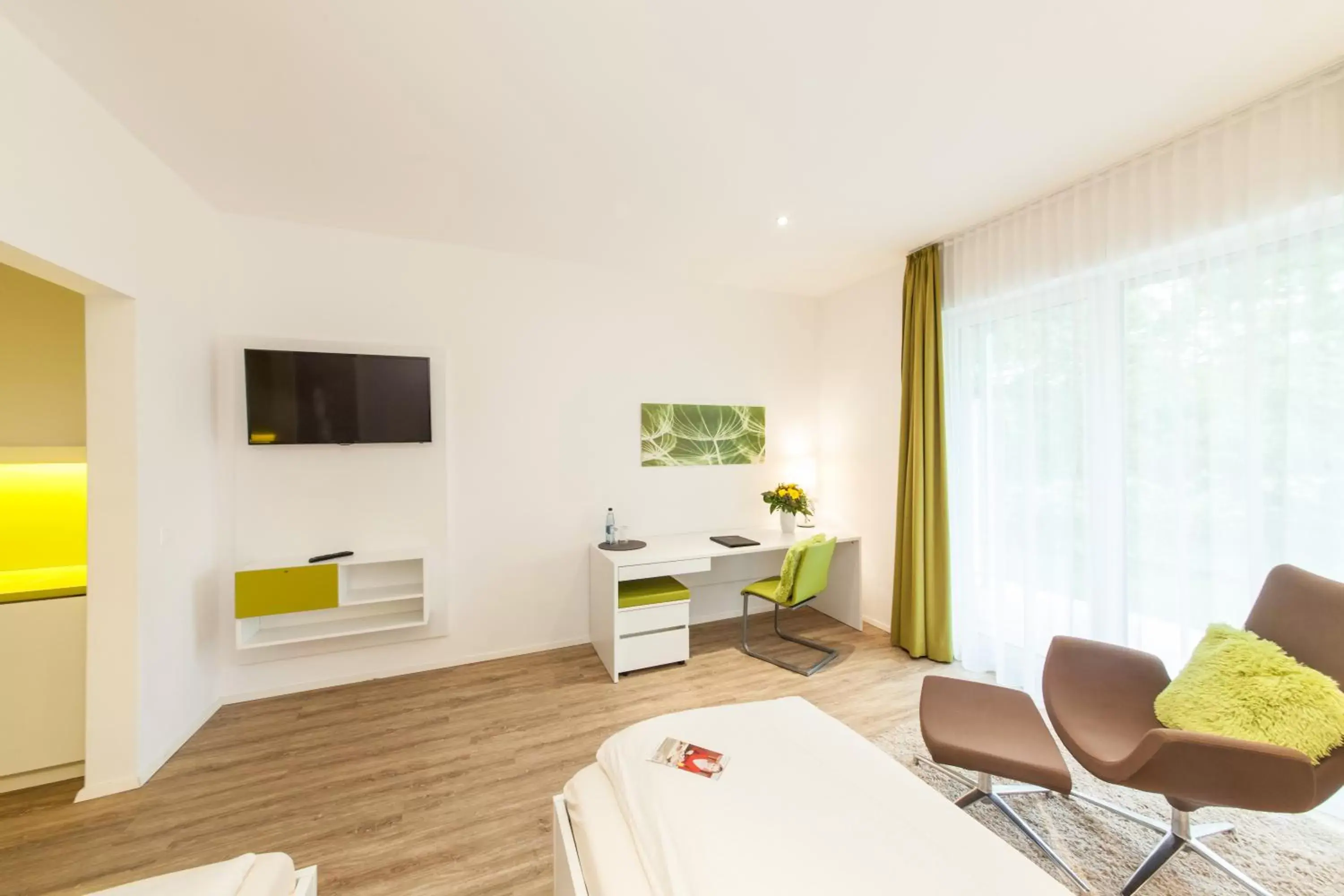 Photo of the whole room, Room Photo in acora Fürth Living the City