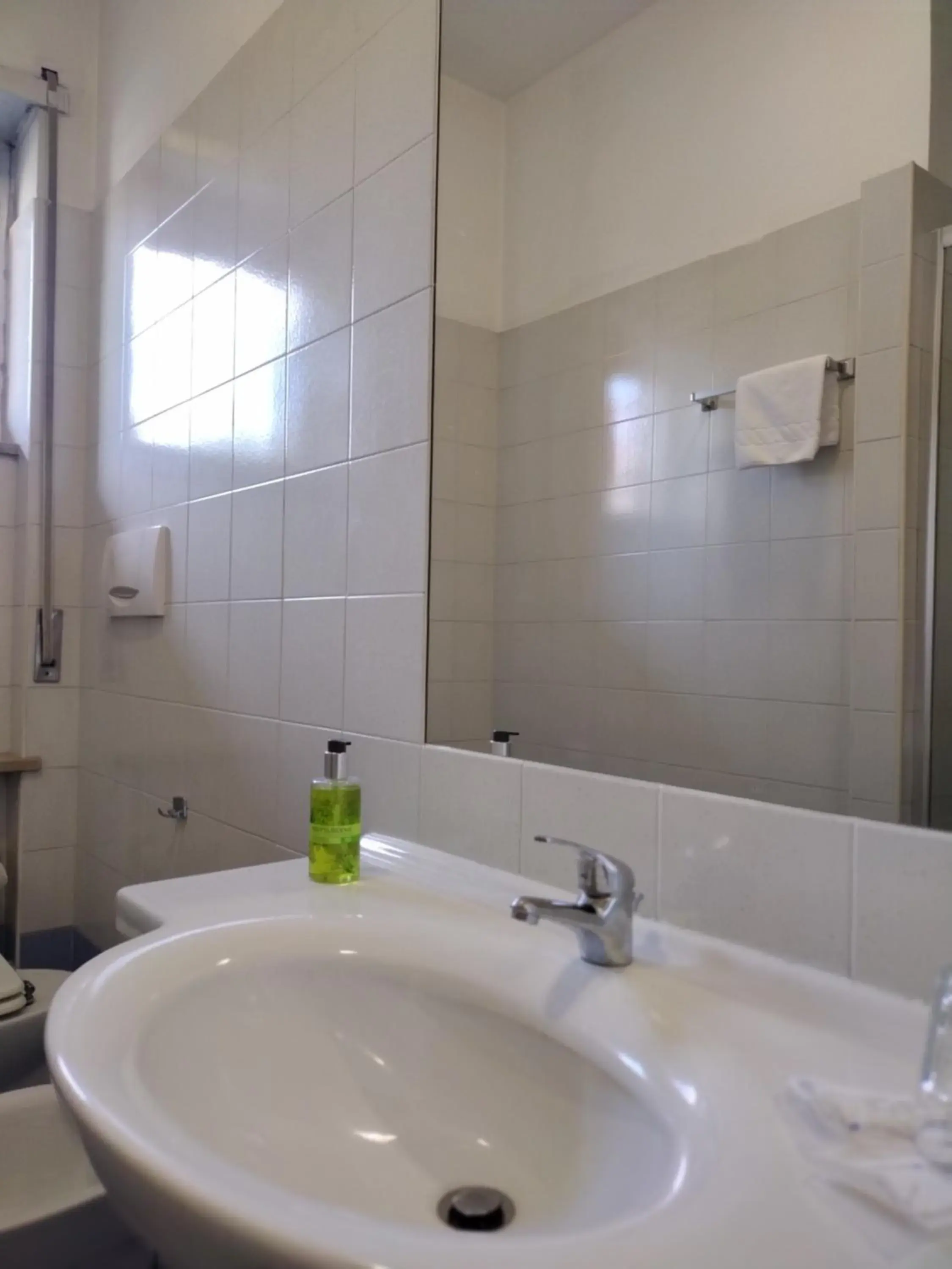 Bathroom in Albergo Guido Reni