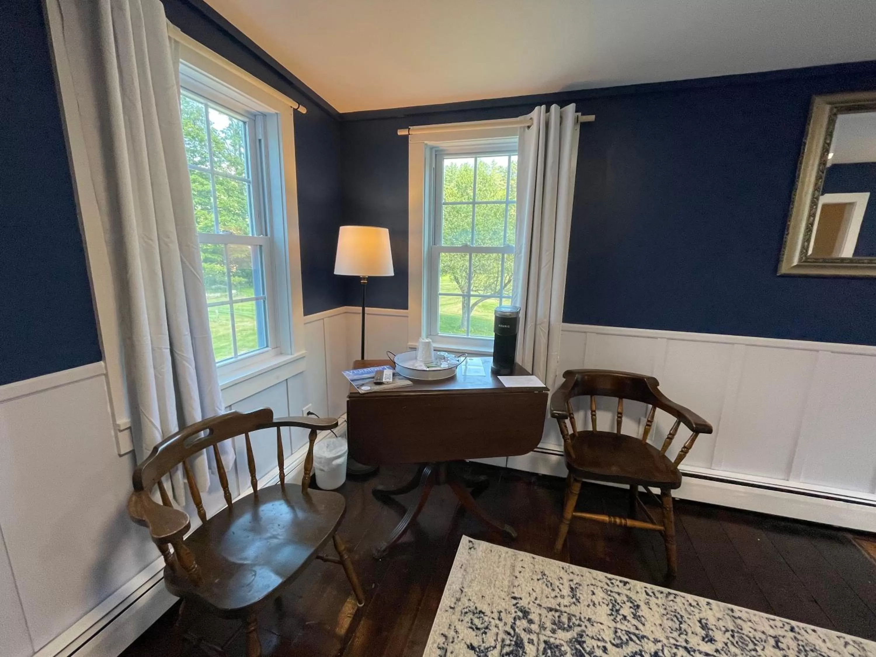 Seating area in Stone Hearth Inn and Eatery