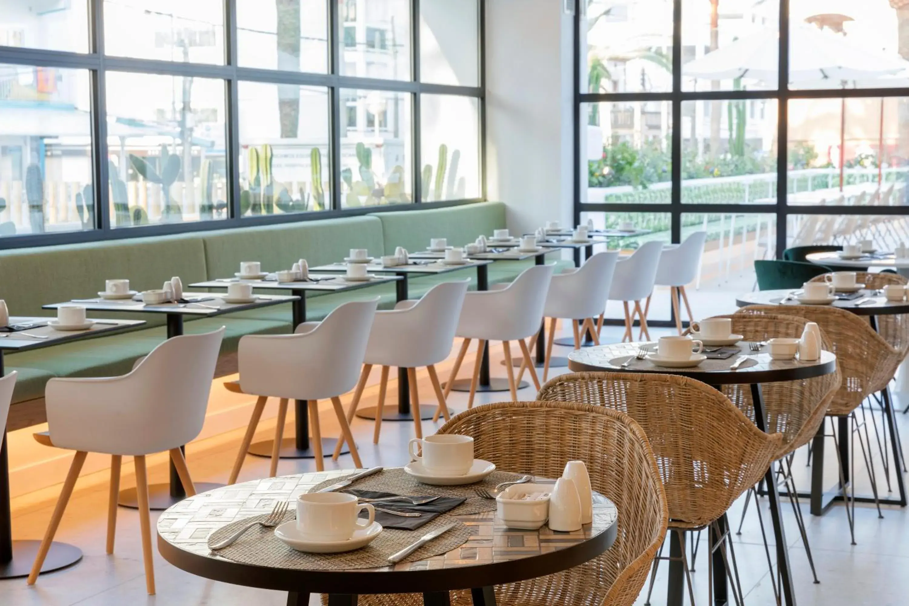 Restaurant/places to eat in HM Ayron Park - Adults Only Restaurant/places to eat in HM Ayron Park - Adults Only