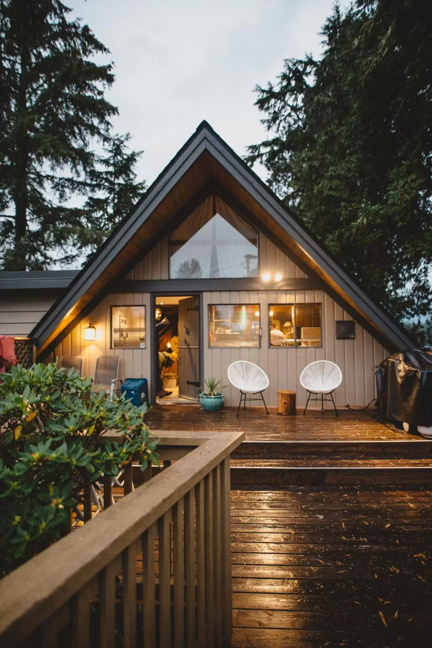 Property building in The Shoreline Tofino