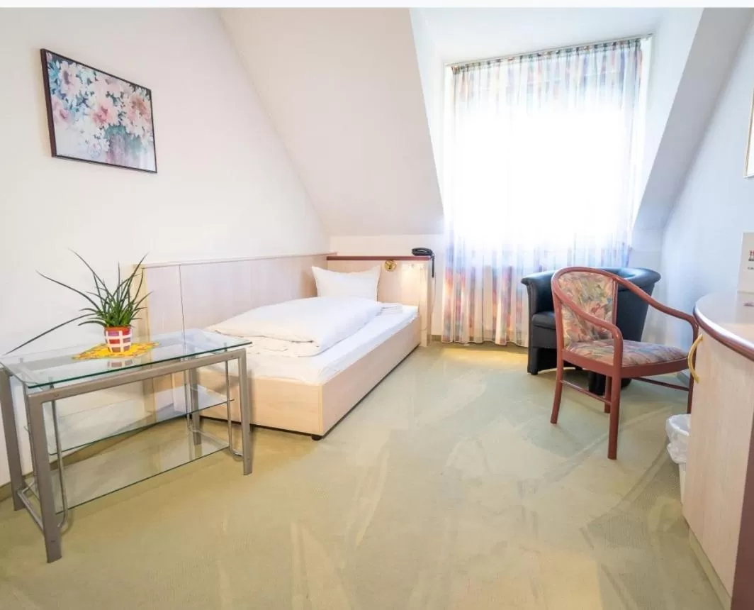 Photo of the whole room, Bed in Hotel Tanne