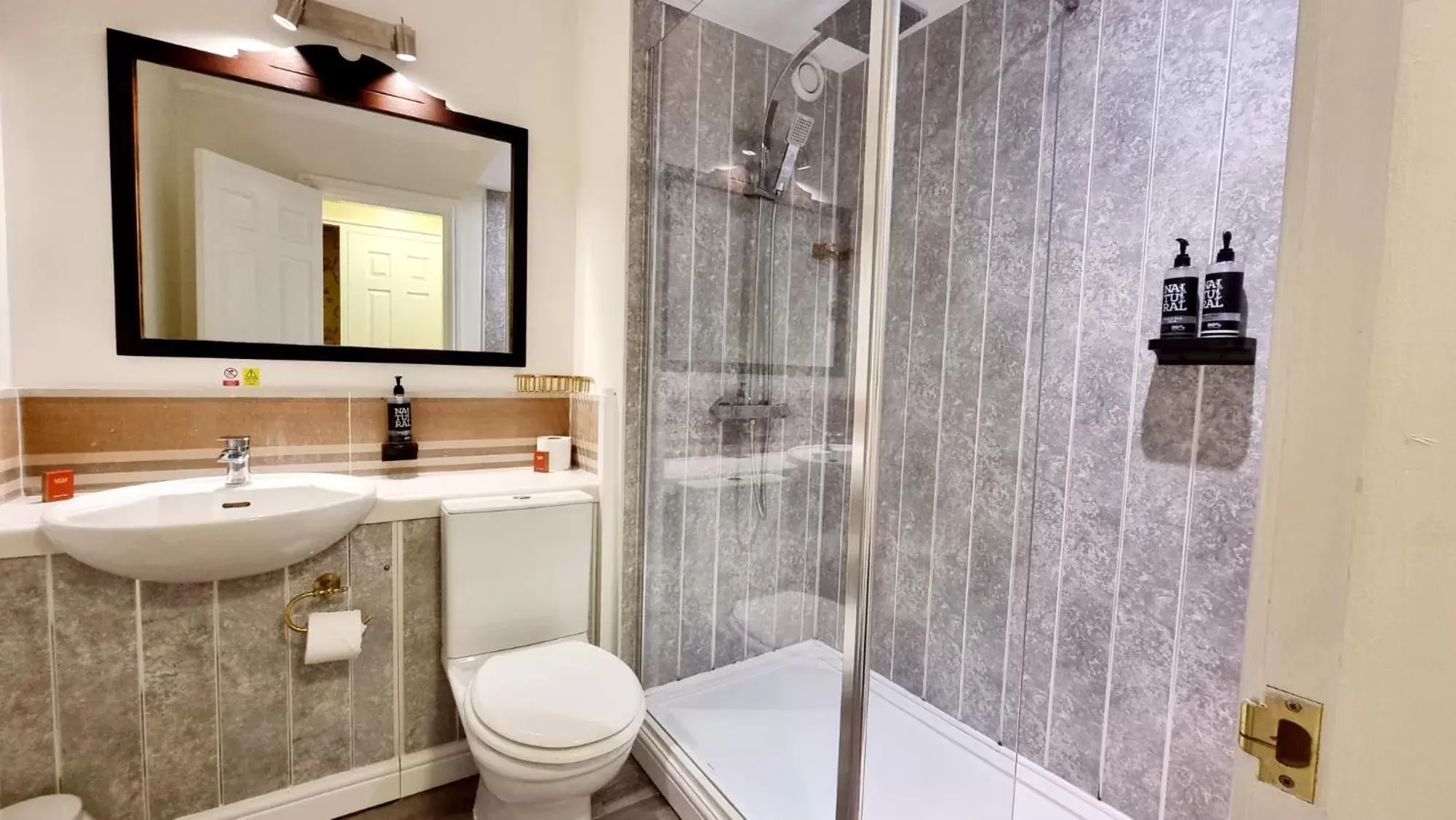 Shower, Bathroom in Muthu Belstead Brook Hotel