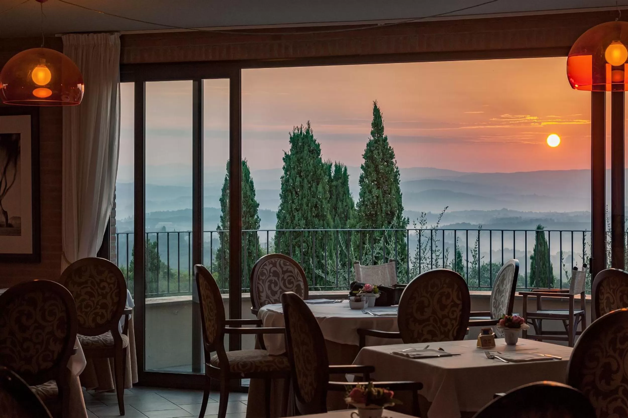 Restaurant/places to eat in Villasanpaolo Resort & Spa