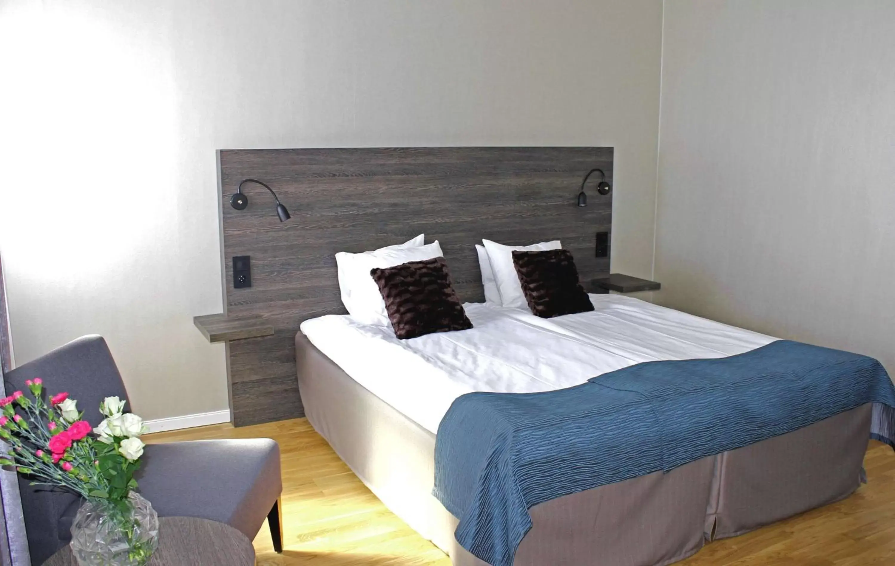 Photo of the whole room, Bed in Best Western Motala Stadshotell