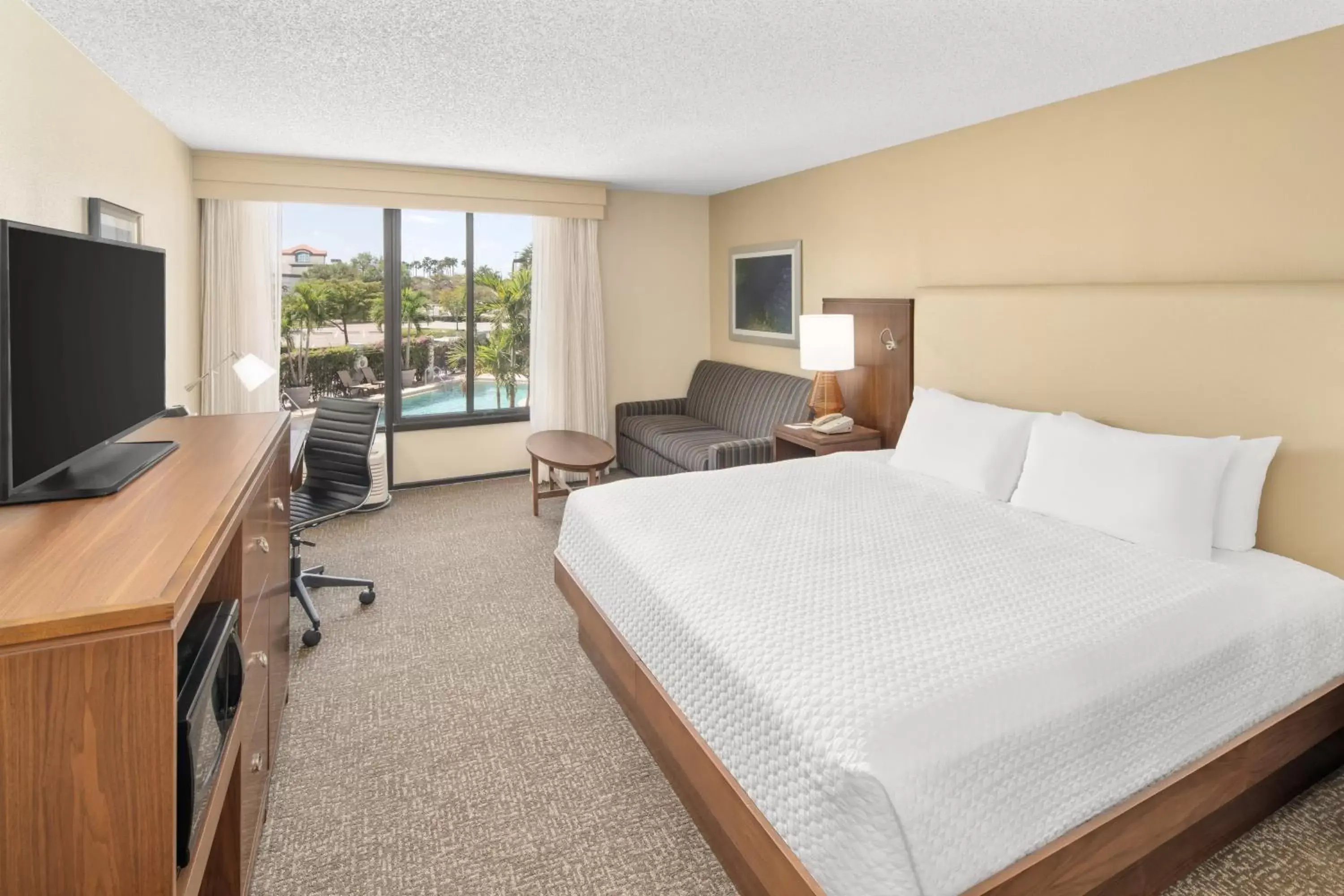 Photo of the whole room in Crowne Plaza Hotel Fort Myers at Bell Tower Shops, an IHG Hotel