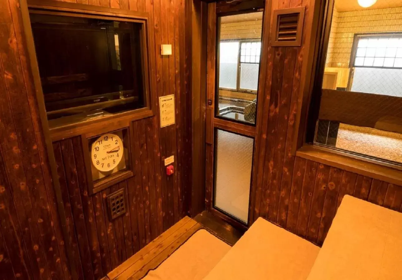 Sauna, TV/Entertainment Center in Dormy Inn Obihiro