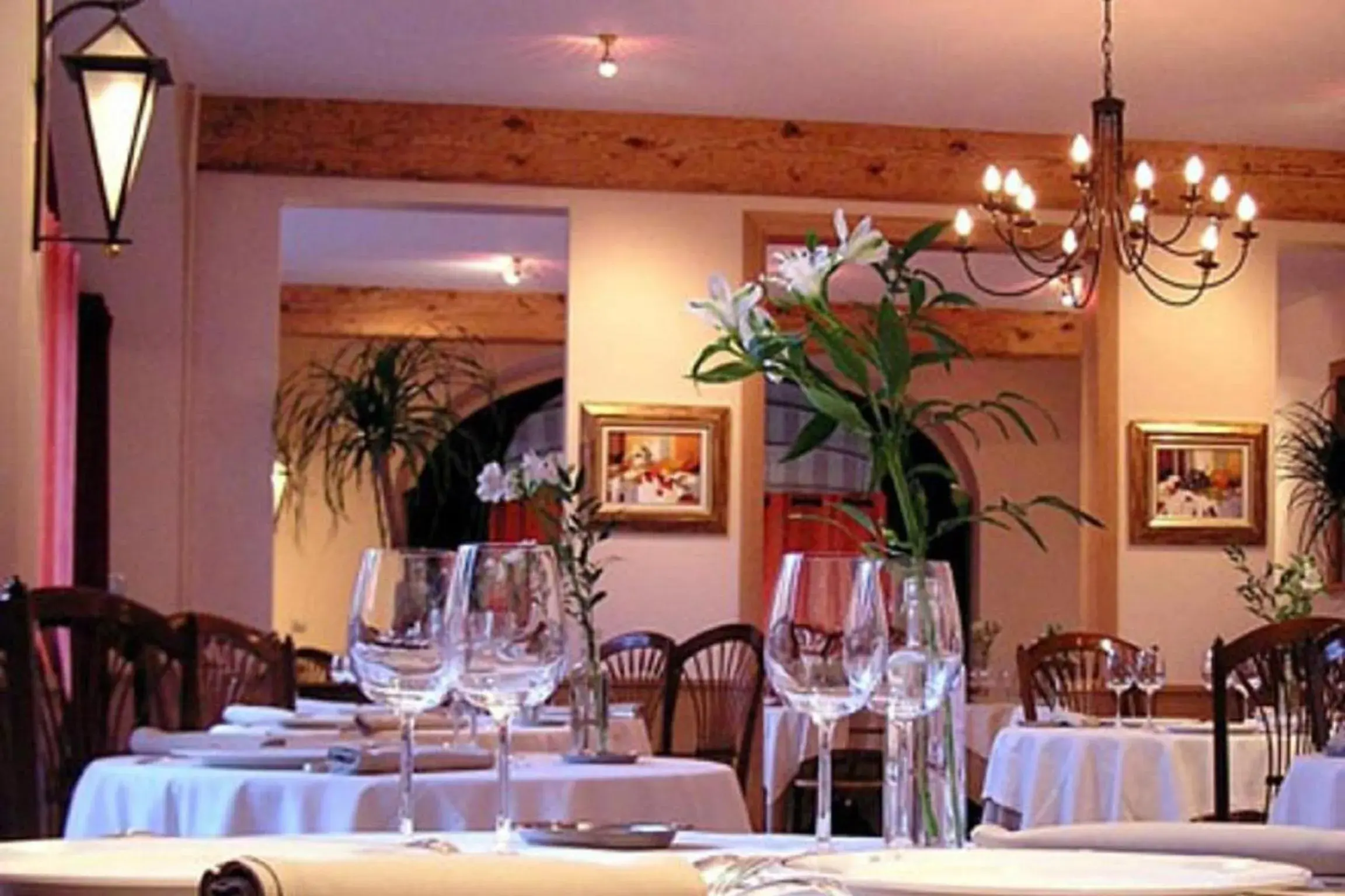 Restaurant/Places to Eat in Hotel De France