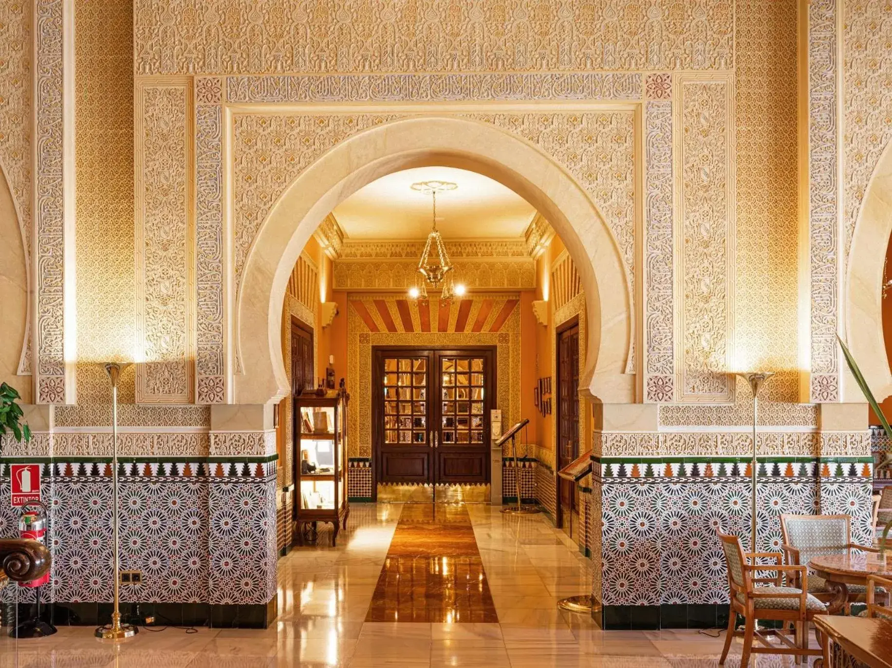 Lobby or reception in Alhambra Palace Hotel