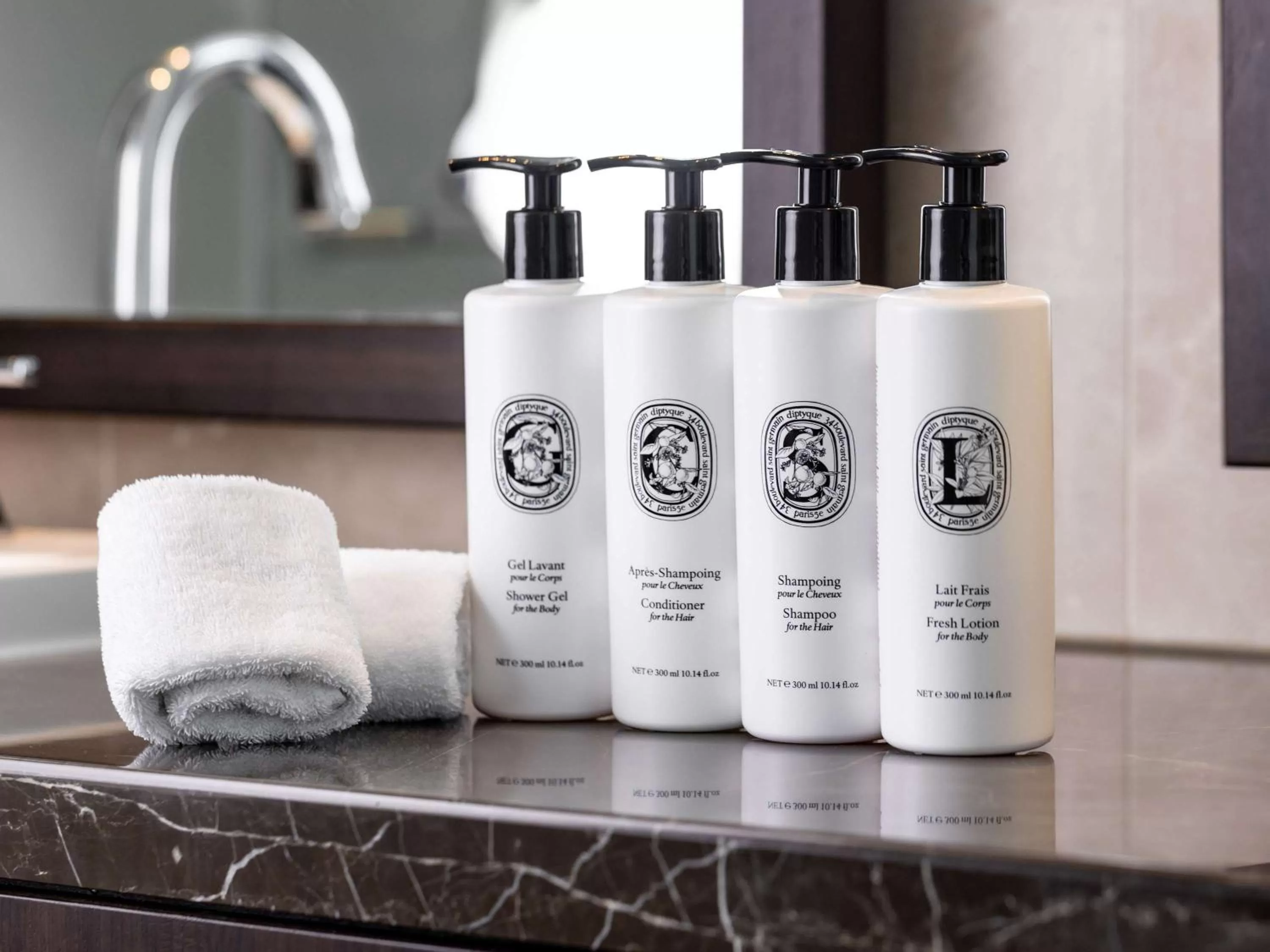 Junior Suite with One King Bed and Club Millesime Access - Harbor View in Sofitel Sydney Darling Harbour