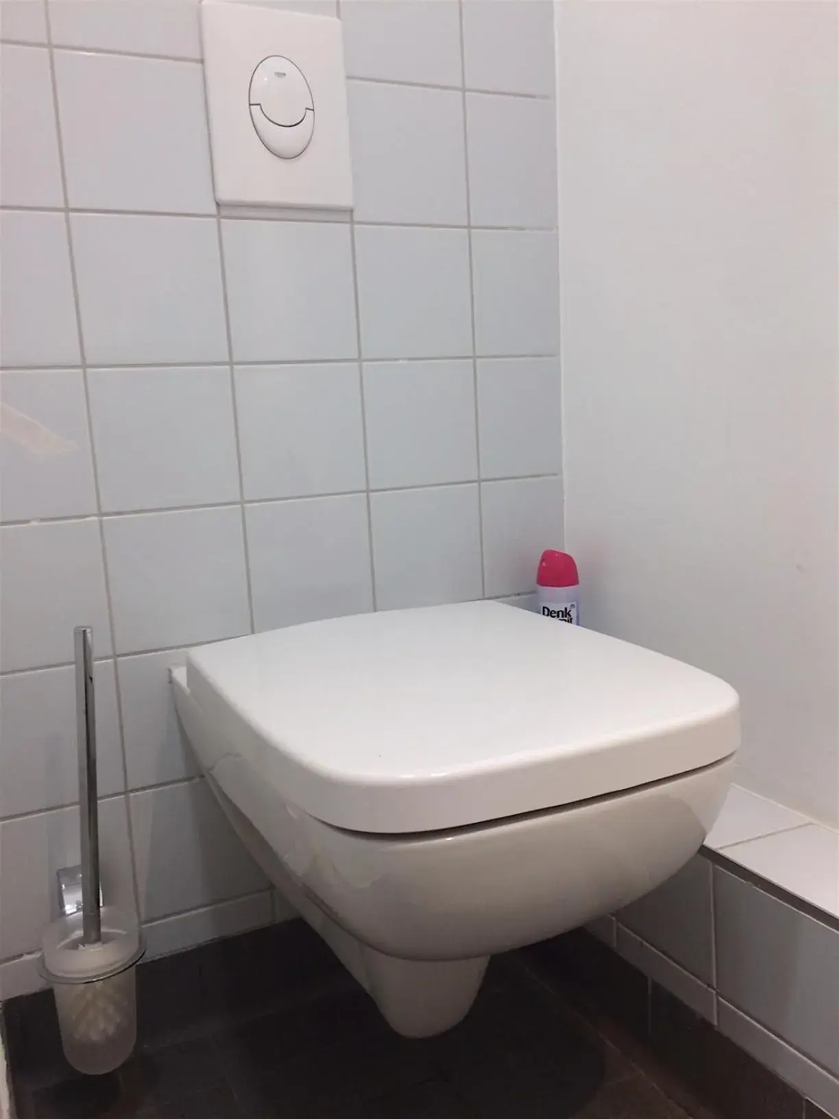 Toilet, Bathroom in BNB near Brandenburg Gate - Rooms & Apartments