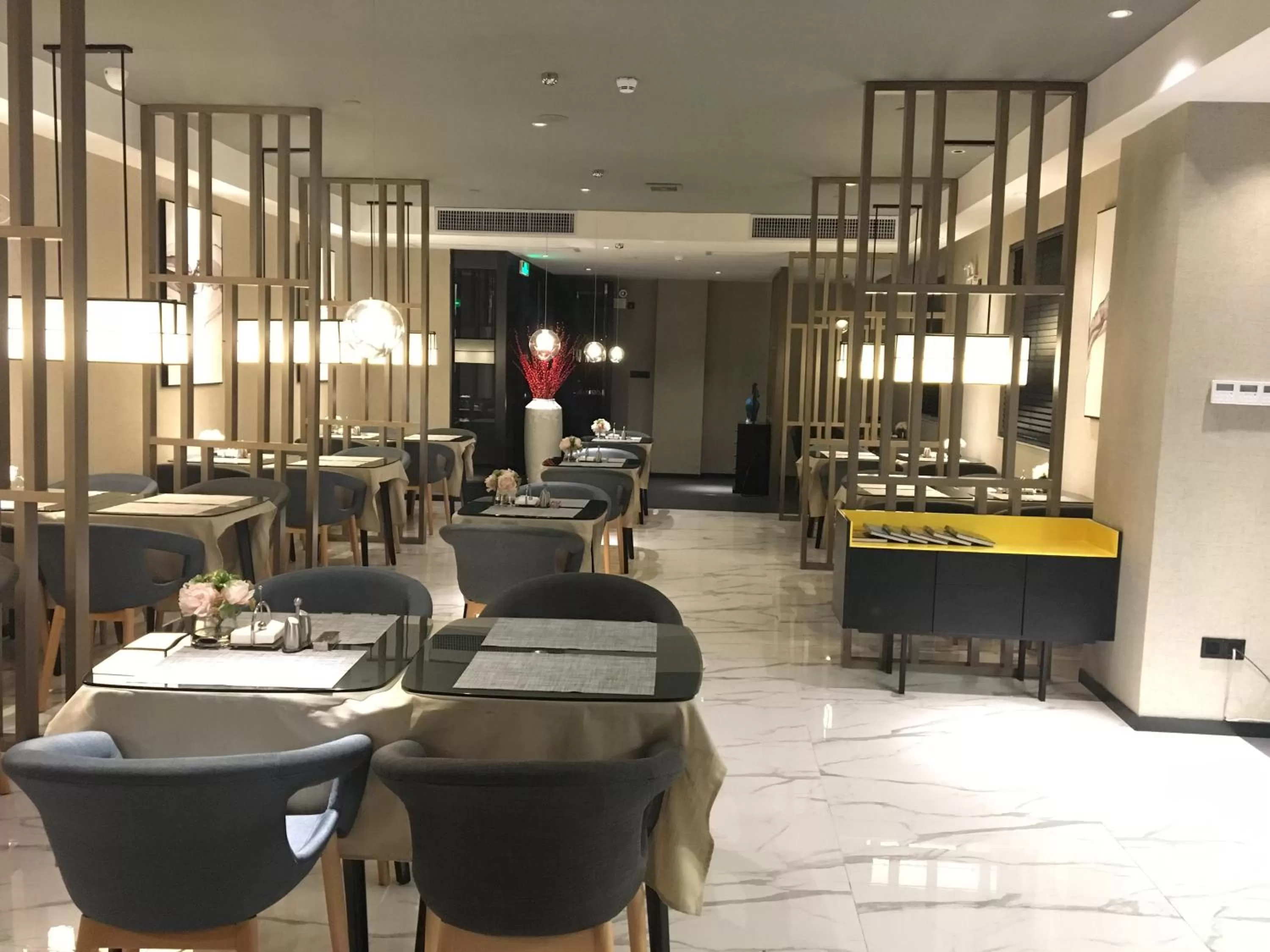 Restaurant/places to eat in Paco Hotel Dongpu Guanghzou -Free Shuttle Bus for Canton Fair