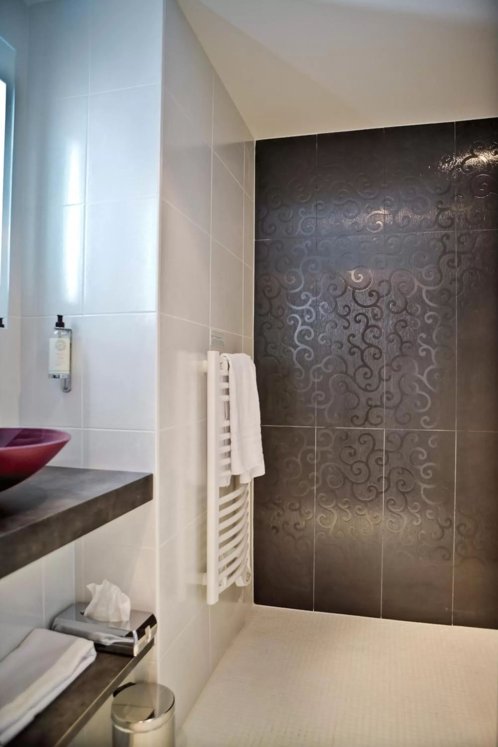 Shower, Bathroom in Best Western Plus Villa Saint Antoine Hotel & Spa