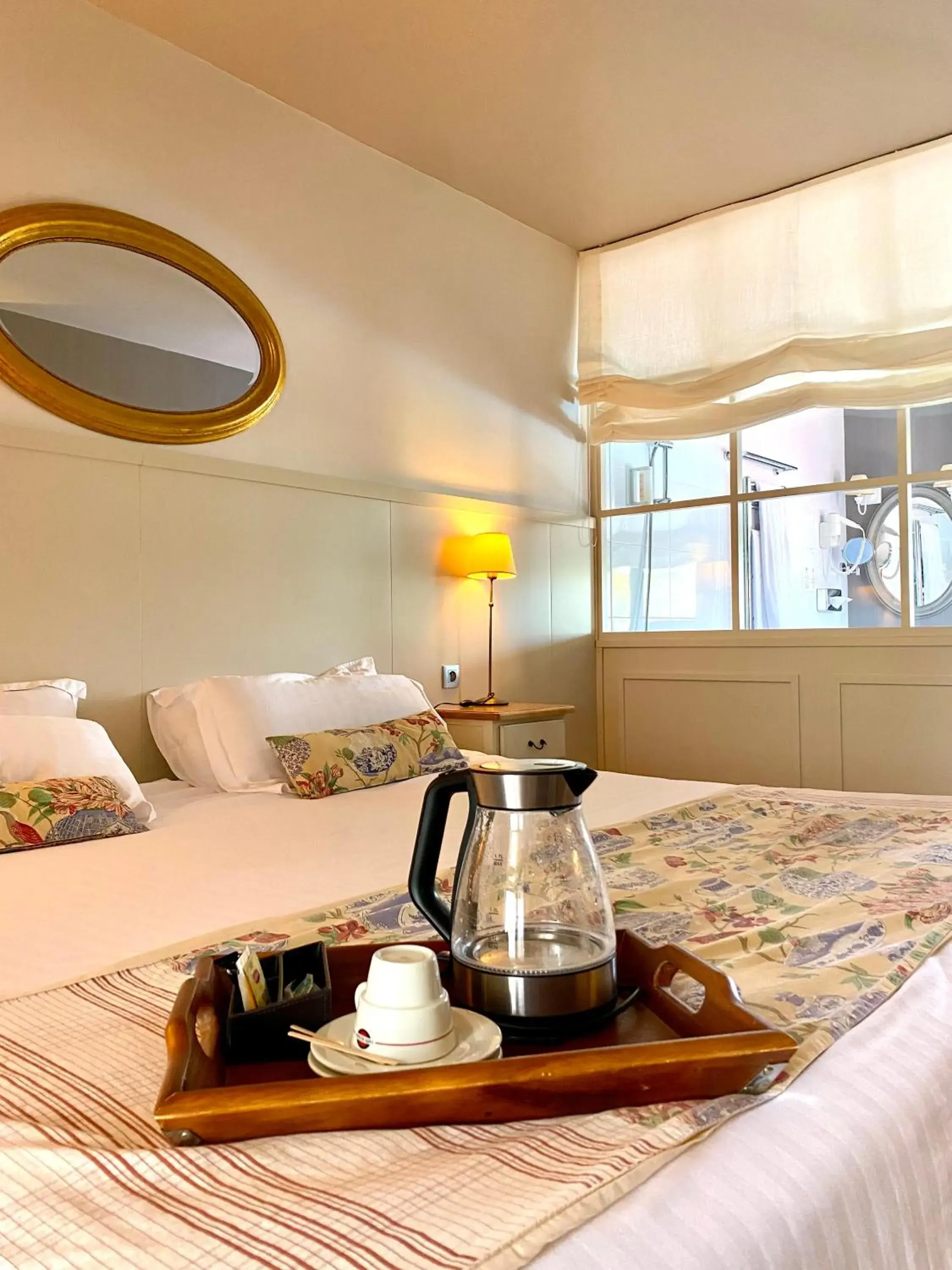Bedroom in La Lune De Mougins - Hotel & Spa