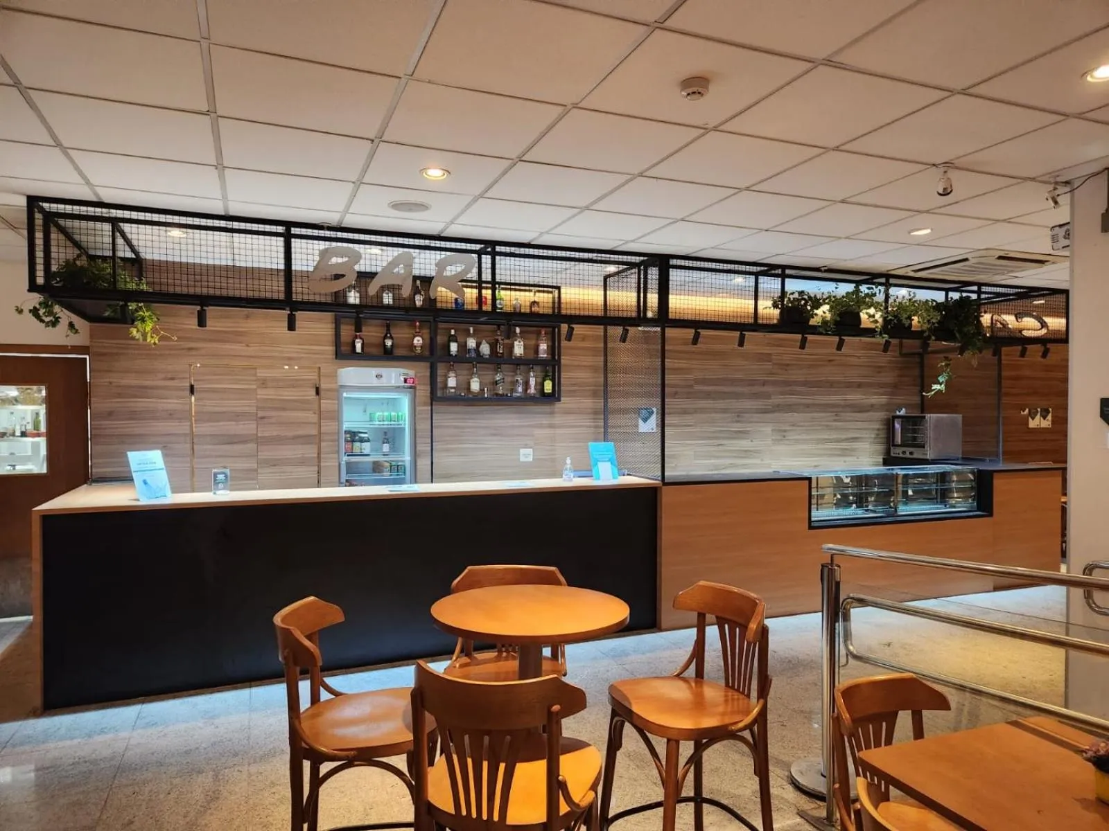 Lounge or bar in San Diego Express Barro Preto