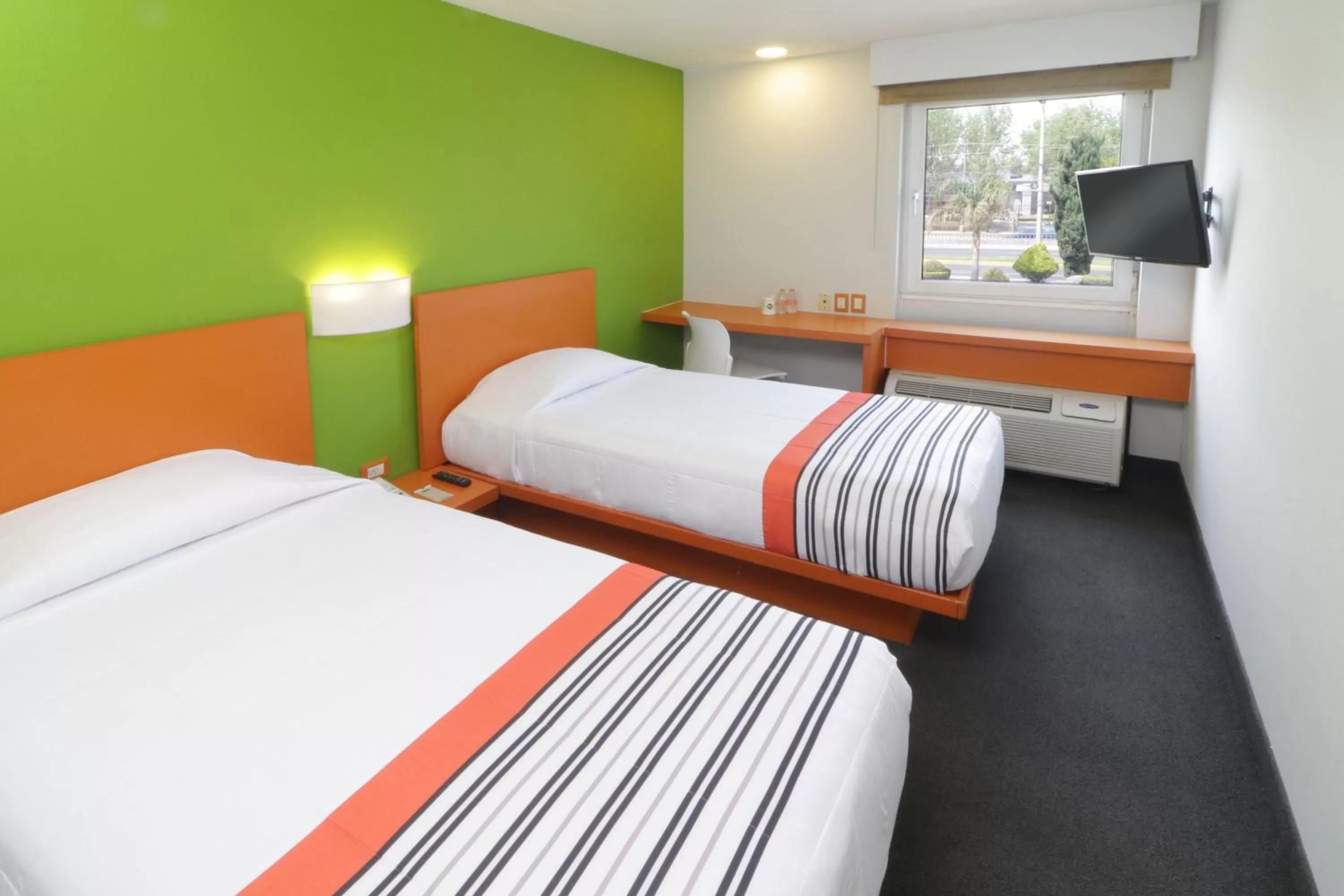 Bedroom, Bed in City Express Junior by Marriott Toluca Aeropuerto