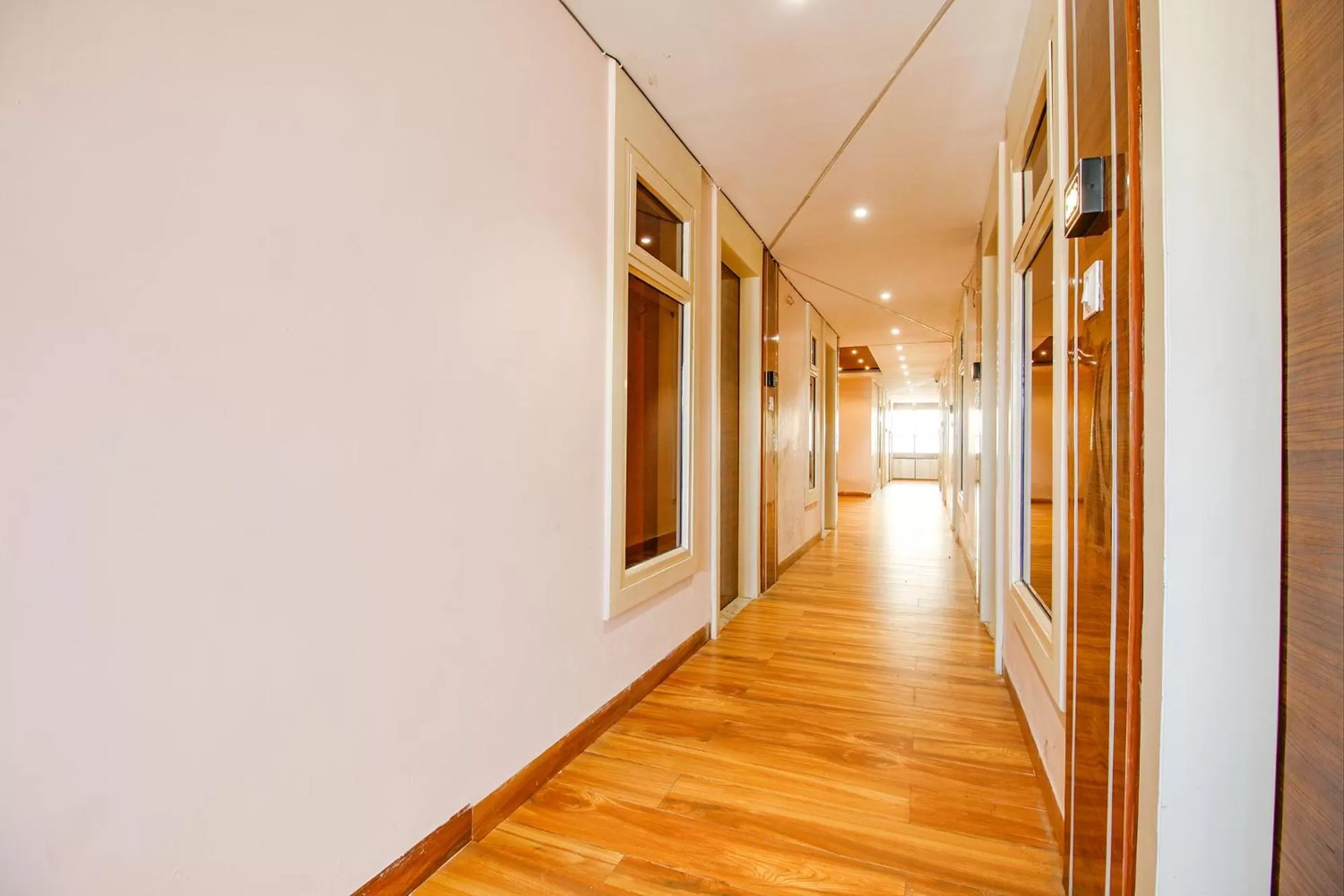 Lobby or reception in FabHotel Silkroute Palace