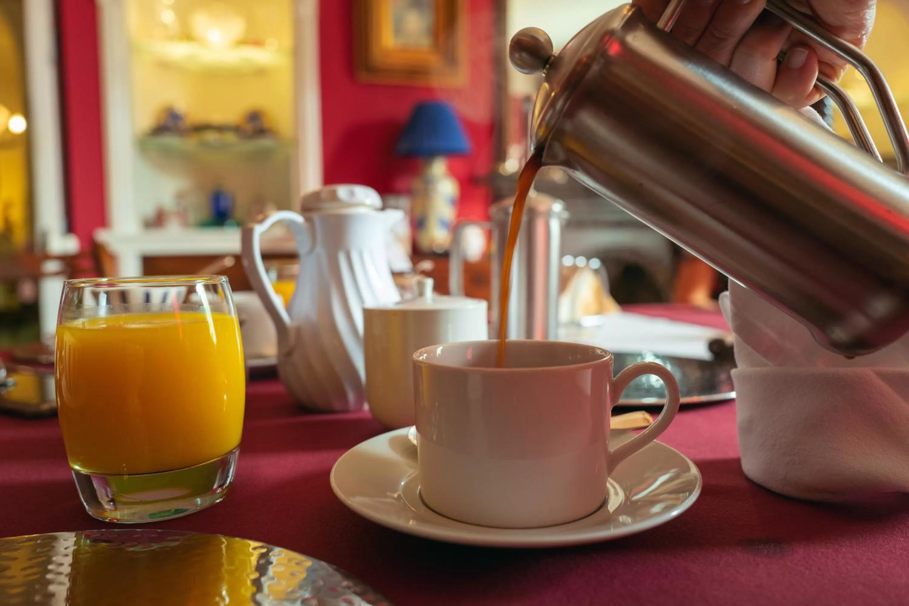 Breakfast in Grosvenor Villa