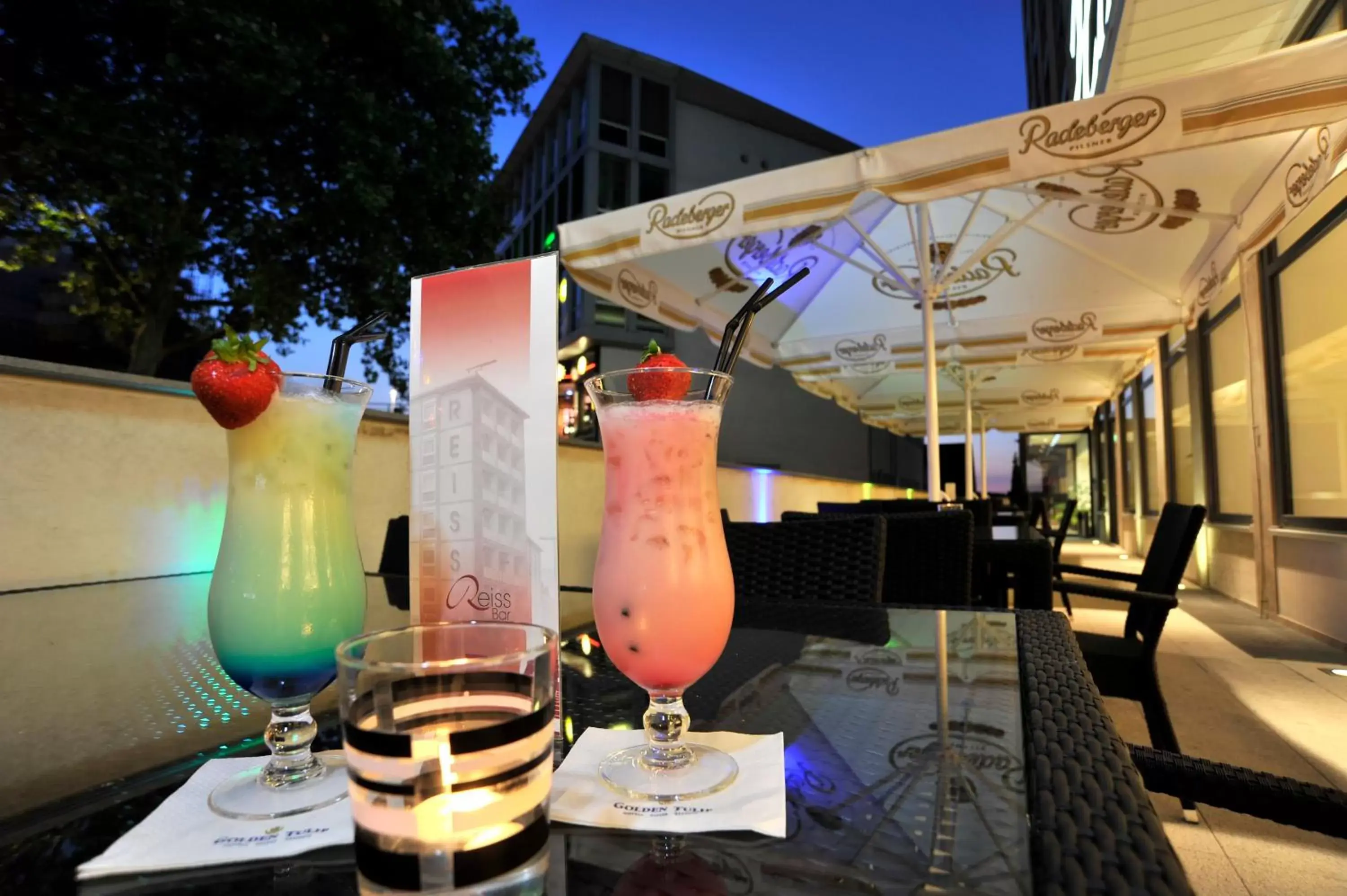 Balcony/Terrace, Restaurant/Places to Eat in Golden Tulip Kassel Hotel Reiss