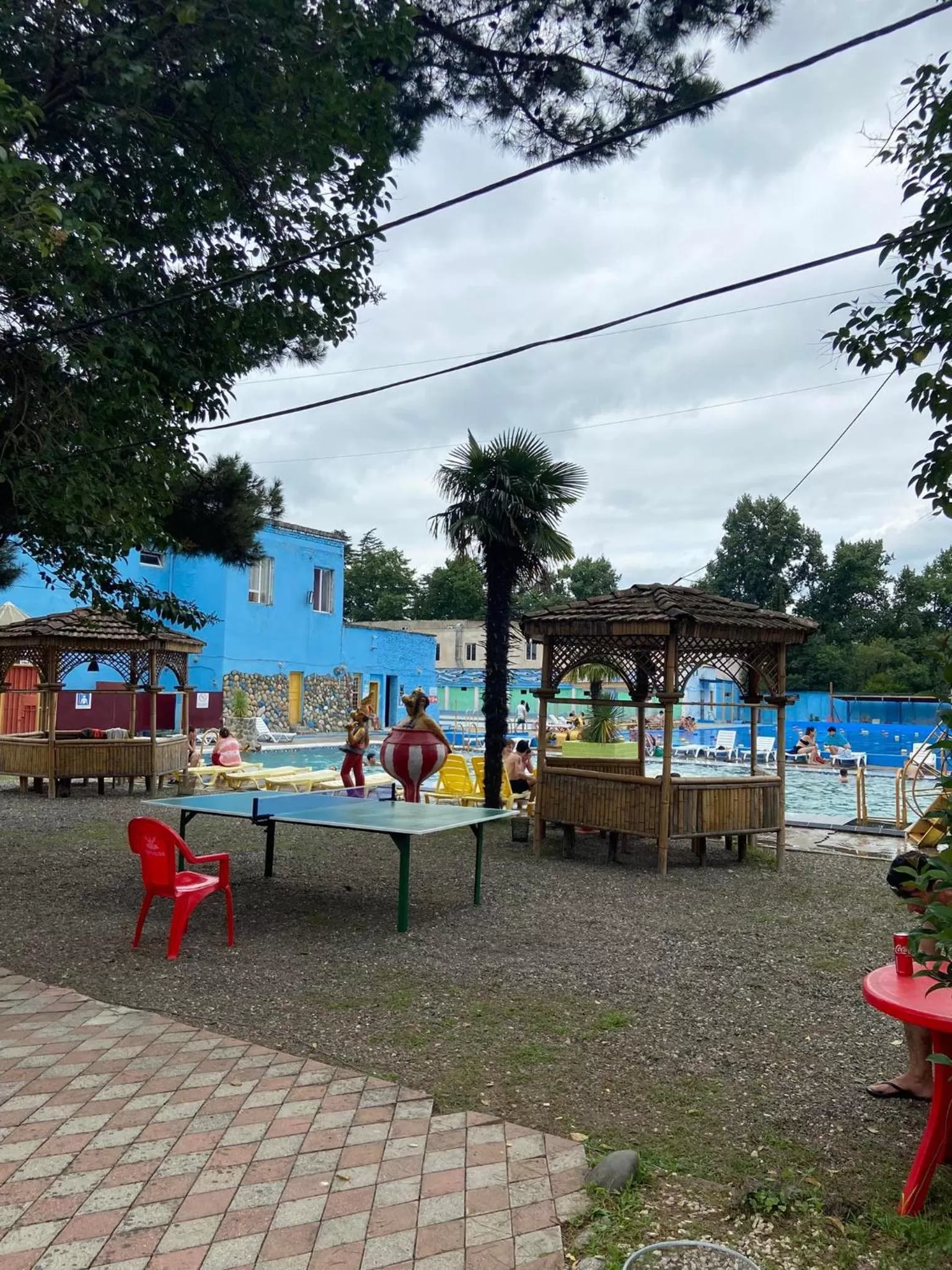 Swimming pool in Hostel Golden Fleece