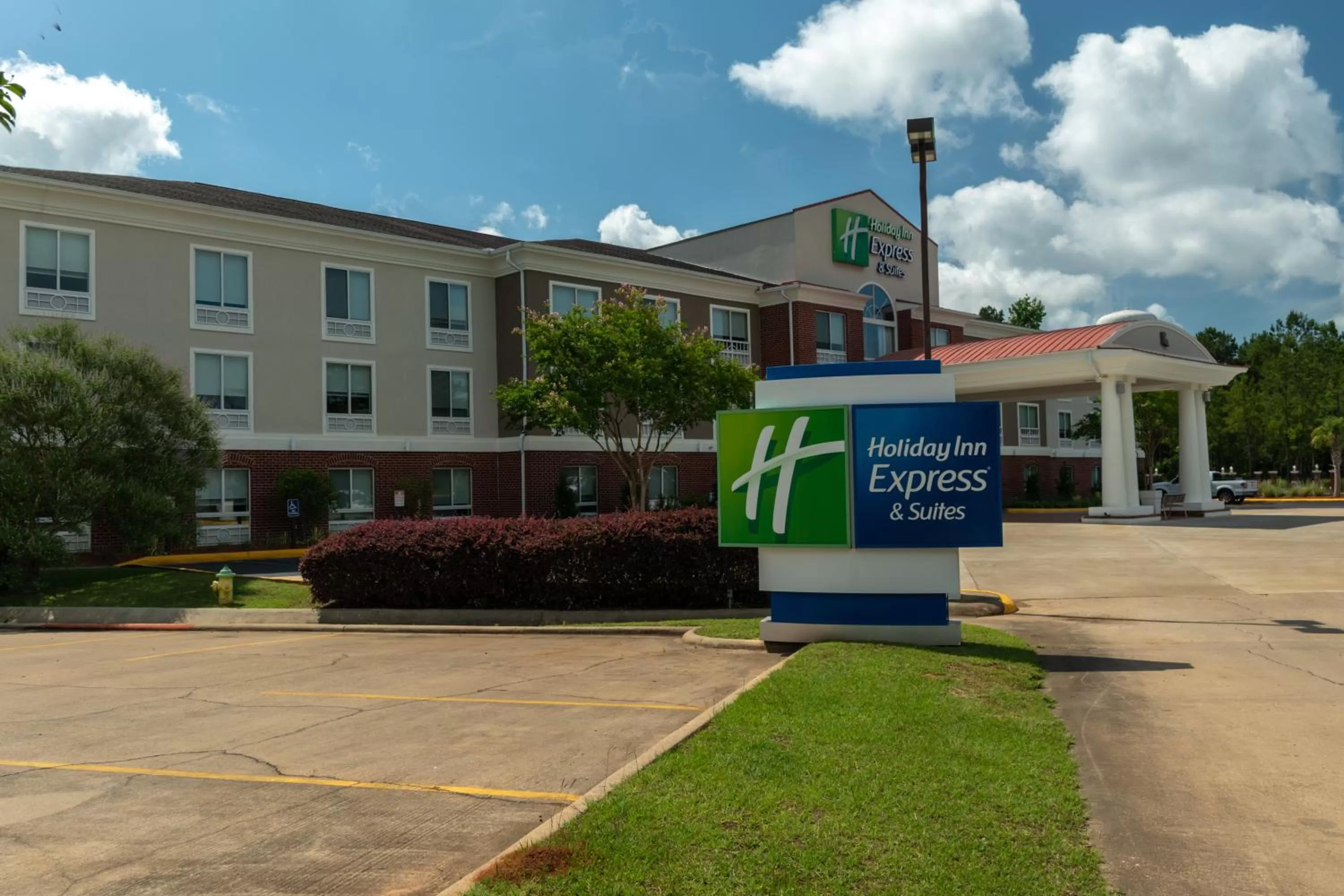 Property building in Holiday Inn Express Hotel and Suites Natchitoches by IHG