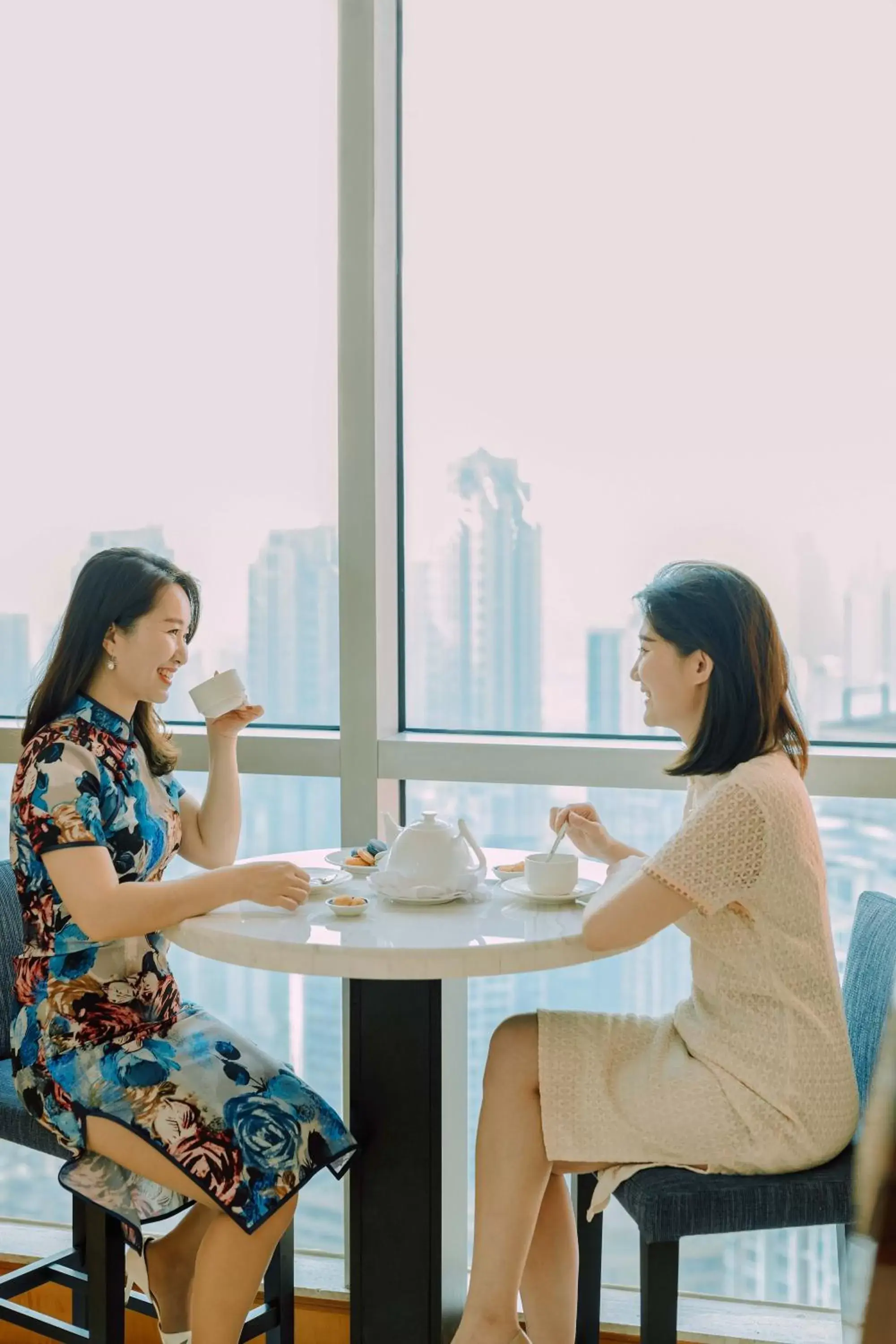 Dining area in Glenview ITC Plaza Chongqing