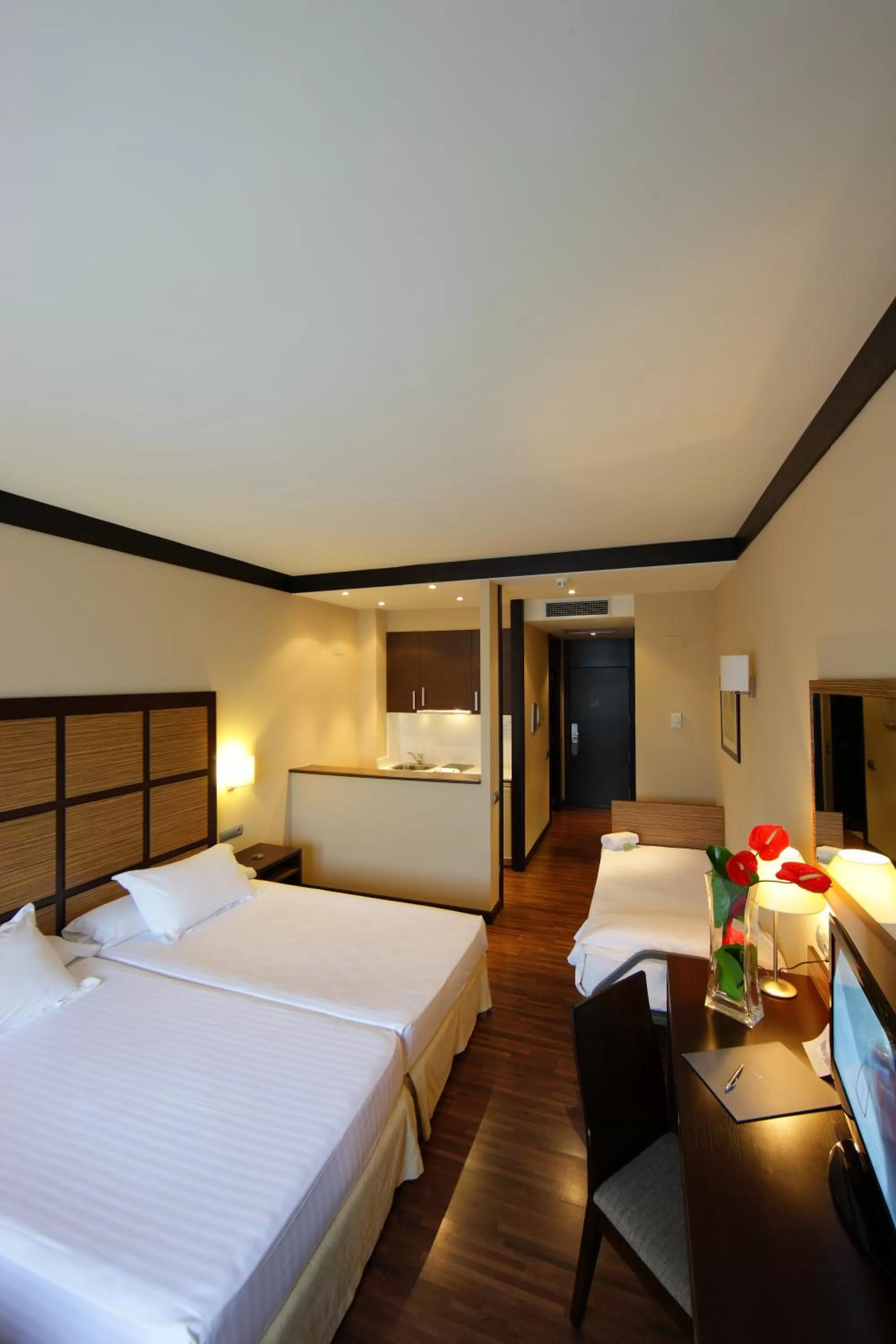 Bed in Aparthotel Attica 21 Vallés