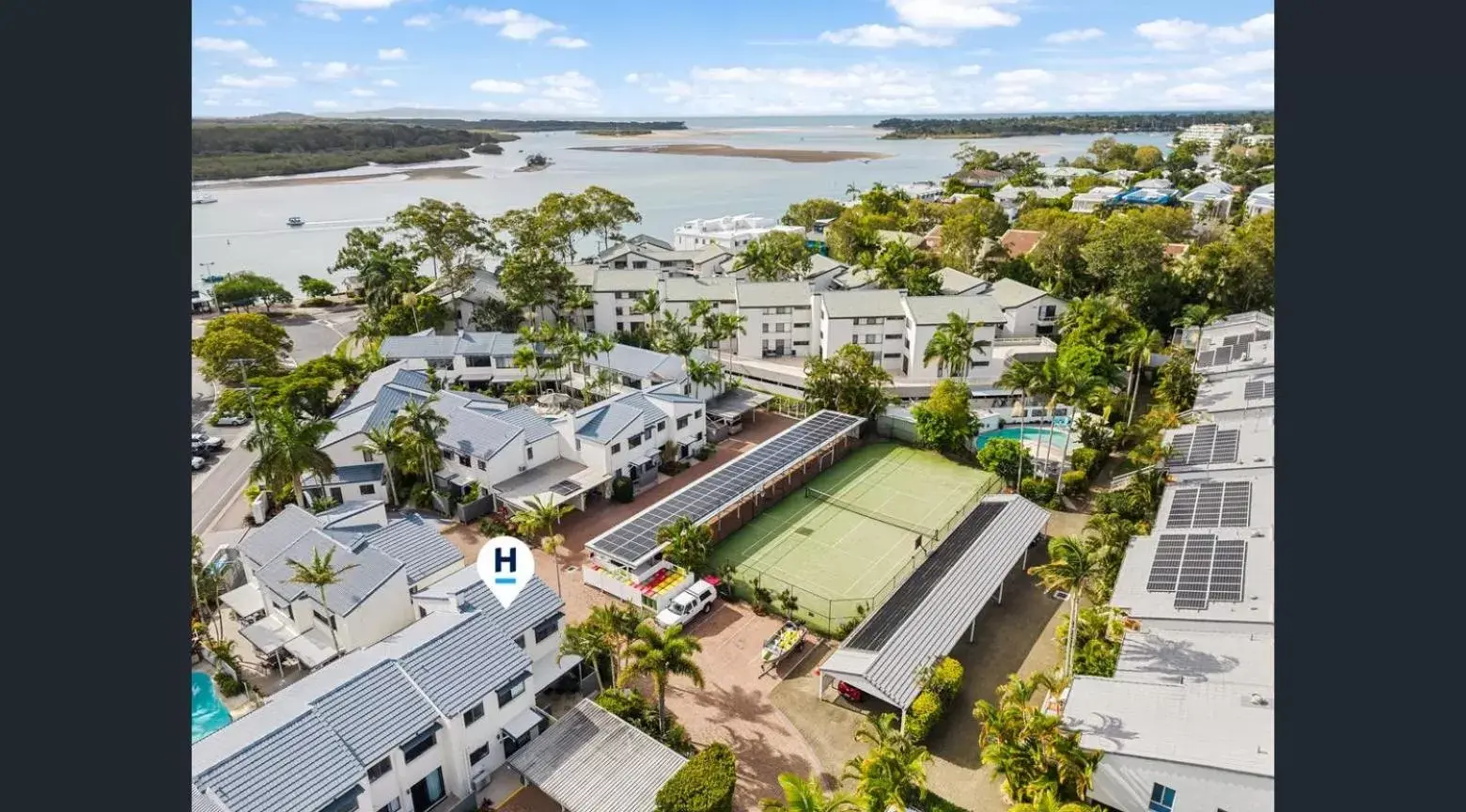 Bird's eye view, Bird's-eye View in Noosa Place Resort