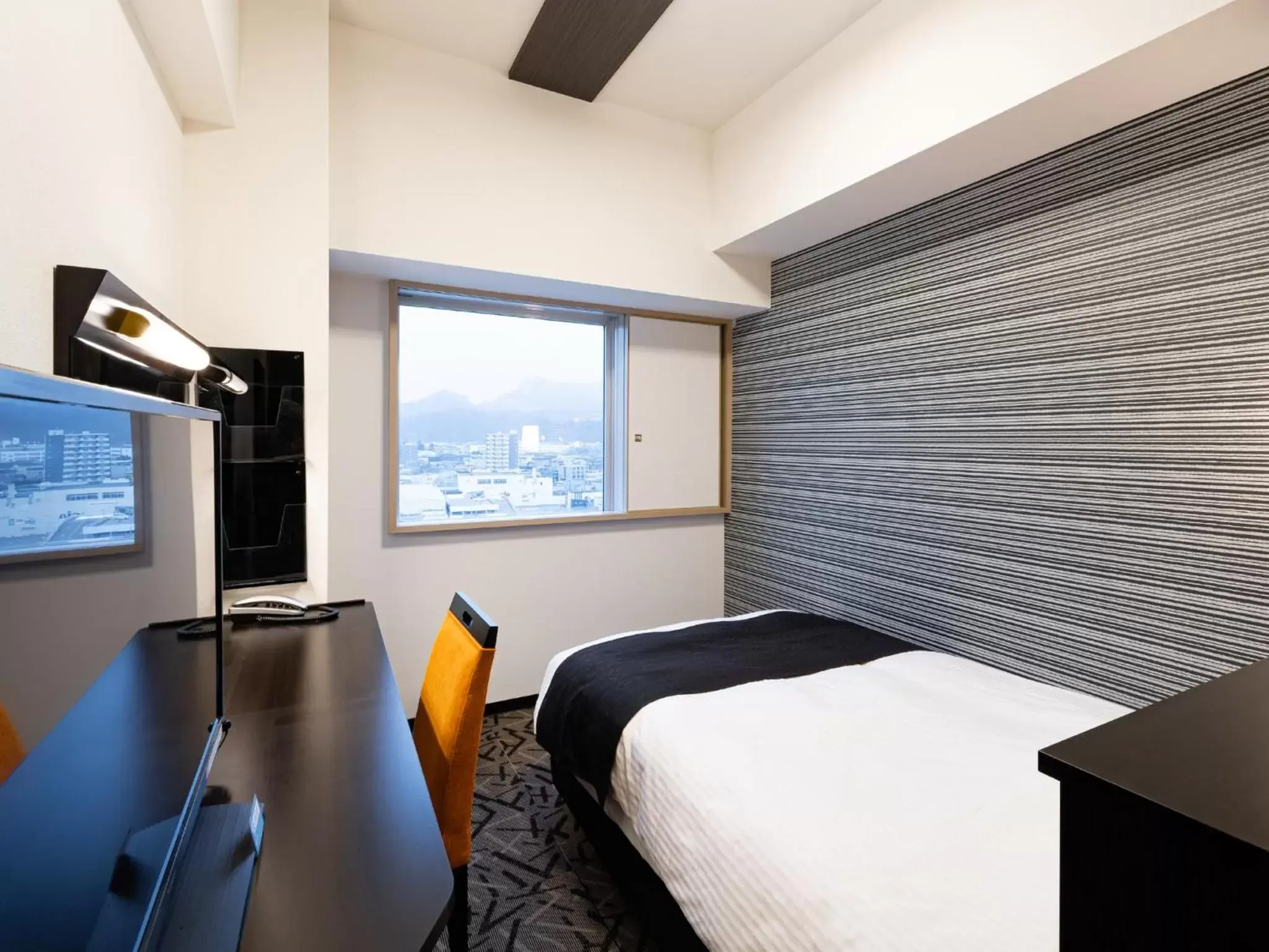Bedroom in APA Hotel & Resort Sapporo