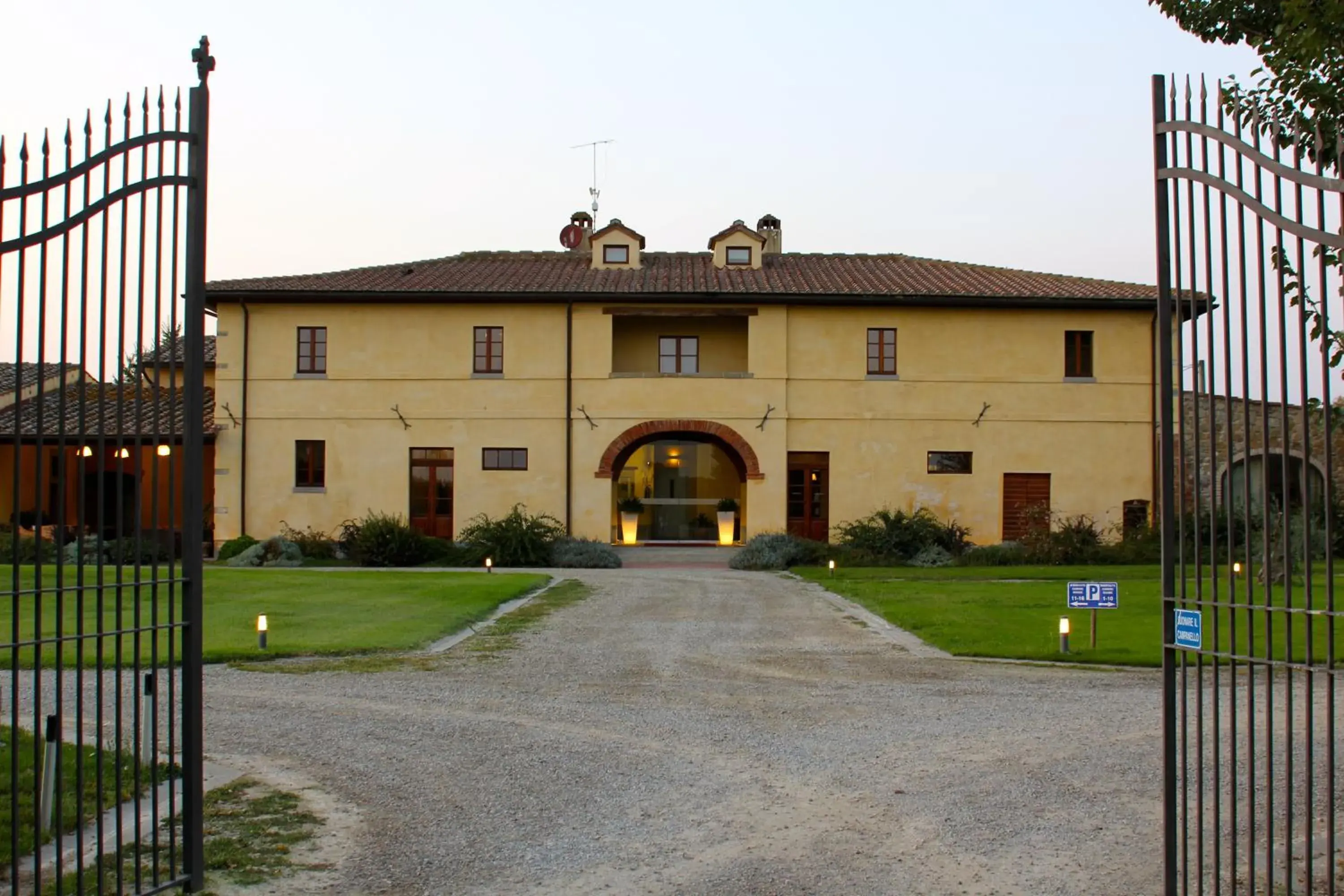 Facade/entrance, Property Building in Hotel Le Capanne