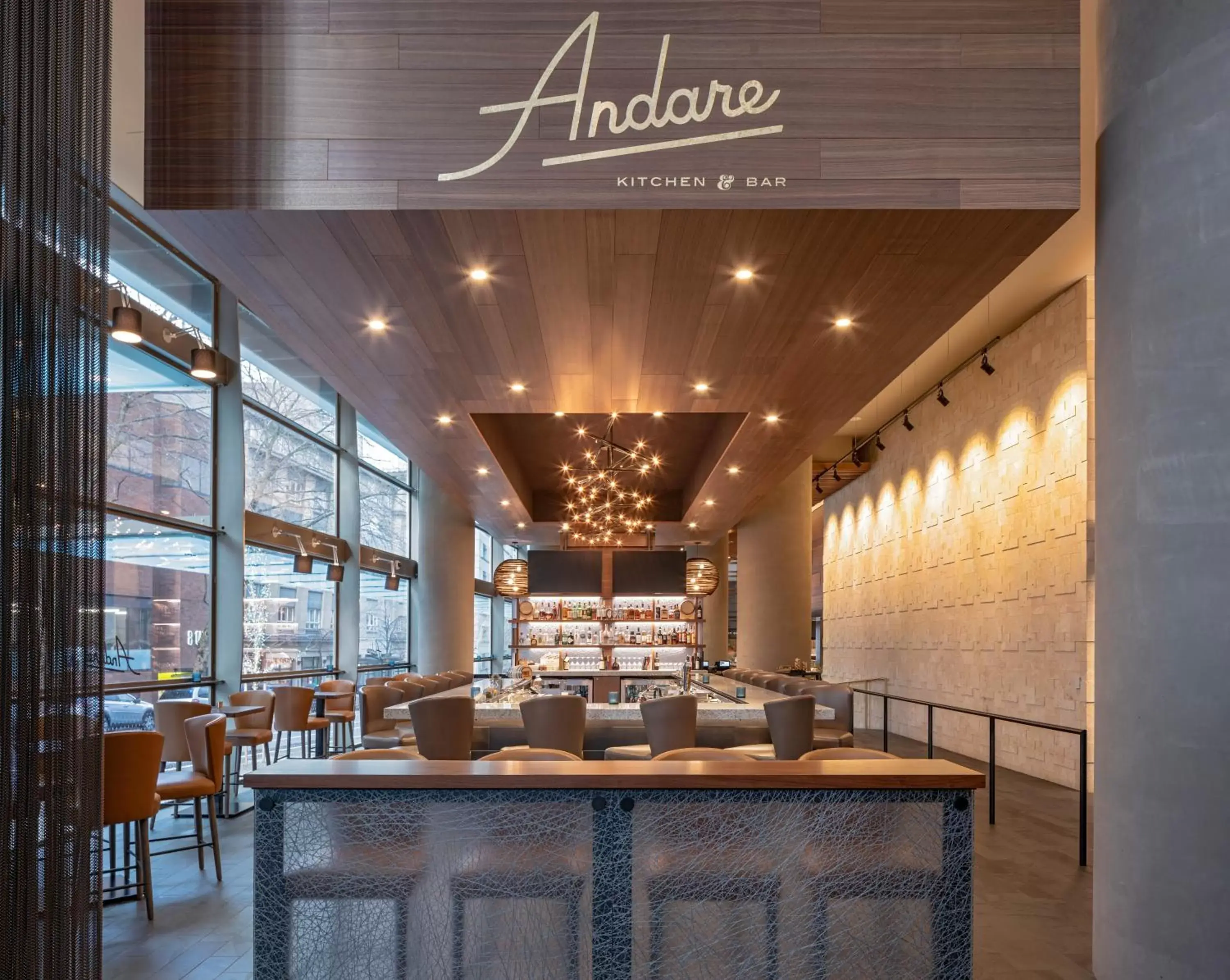 Queen Room with Two Queen Beds - Club Access in Hyatt Regency Seattle Queen Room with Two Queen Beds - Club Access in Hyatt Regency Seattle