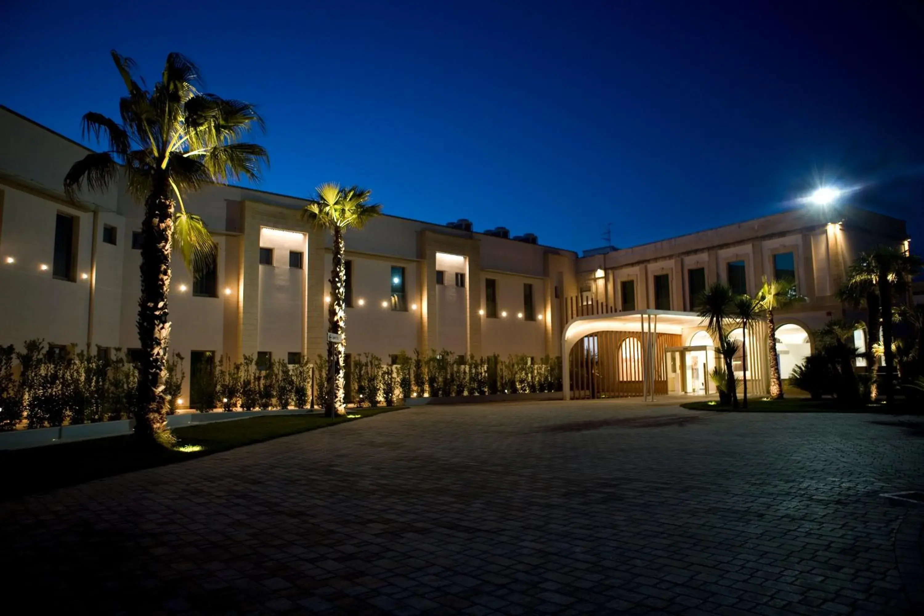 Facade/entrance, Property Building in Arthotel & Park Lecce