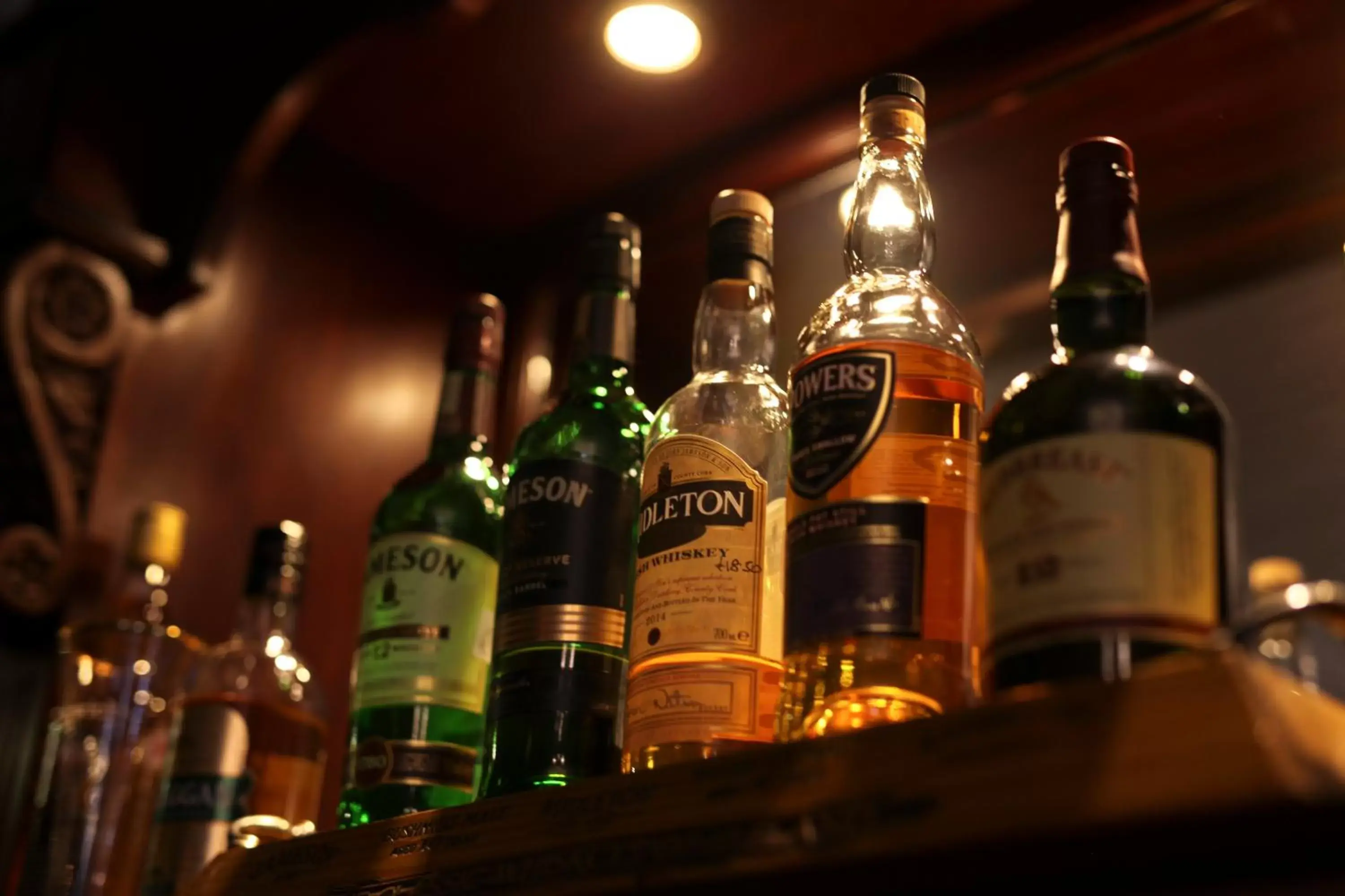 Lounge or bar, Drinks in Club House Hotel Kilkenny